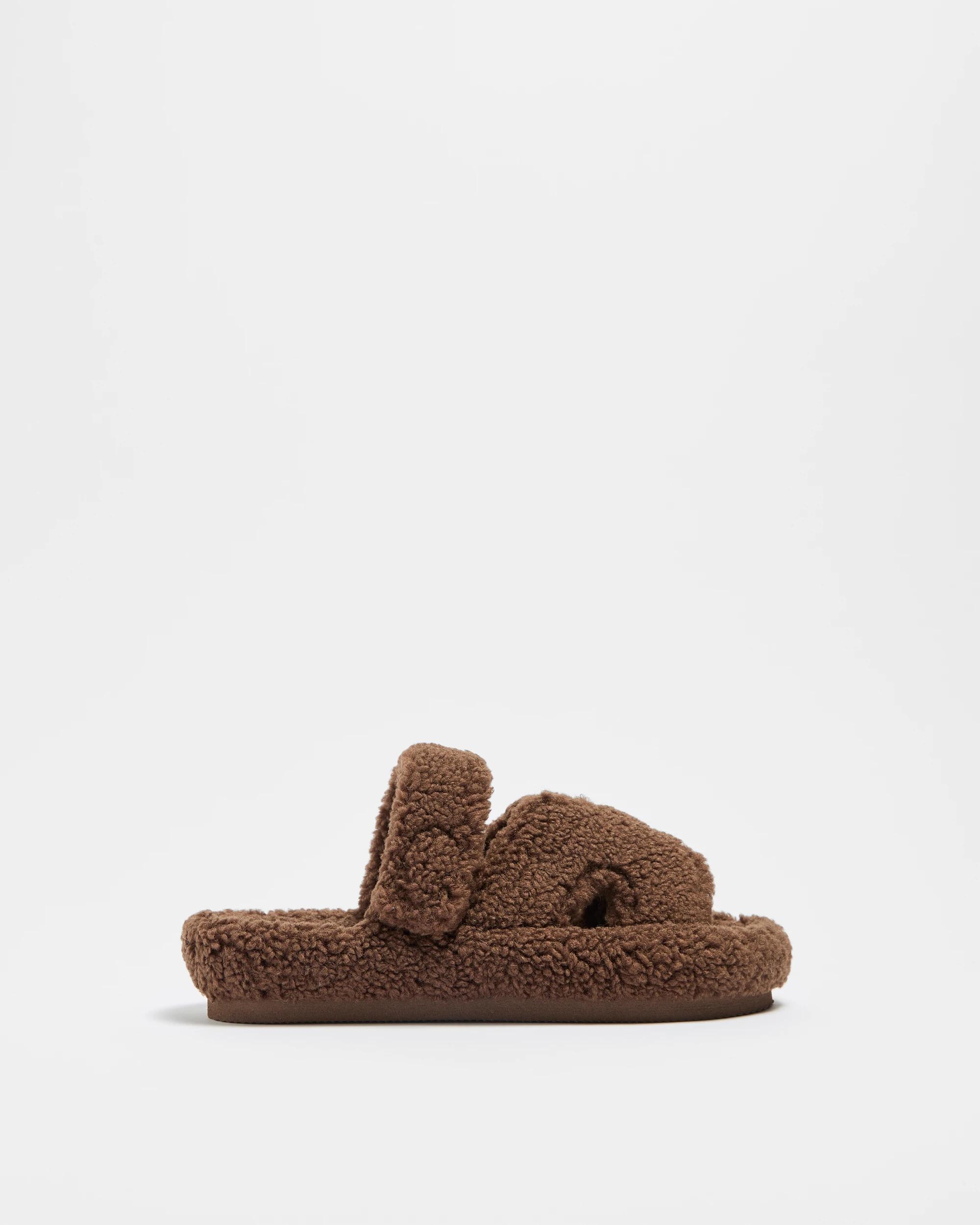 1 Target Womens Teddy Scuff Slipper - Harlow CHOC BROWN, 1 of 3
