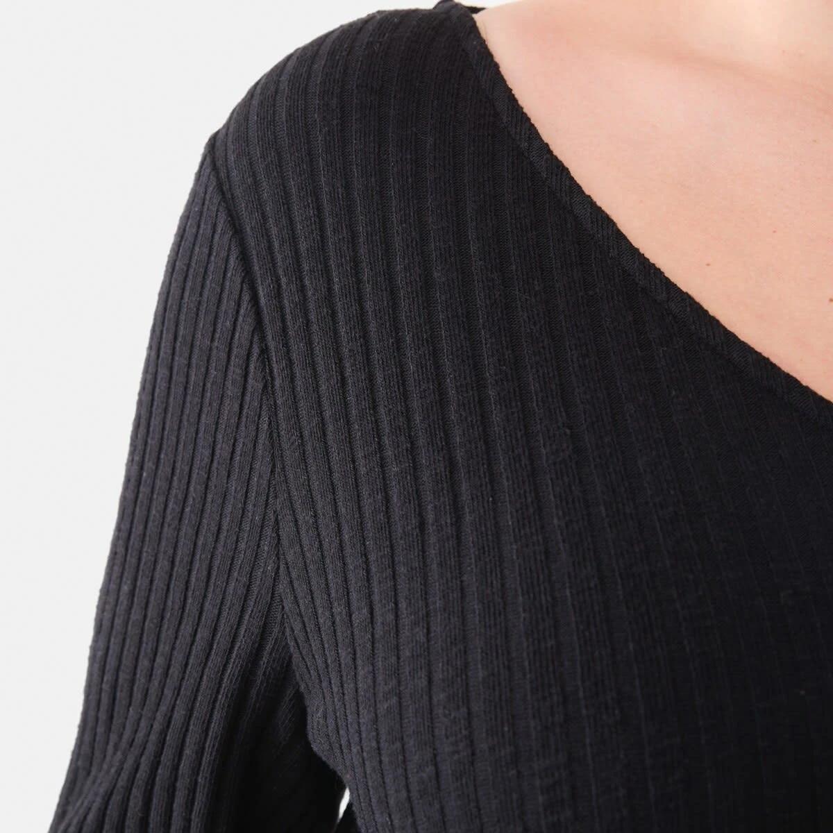 5 Curve Long Sleeve V-Neck Rib Top Black, 5 of 5