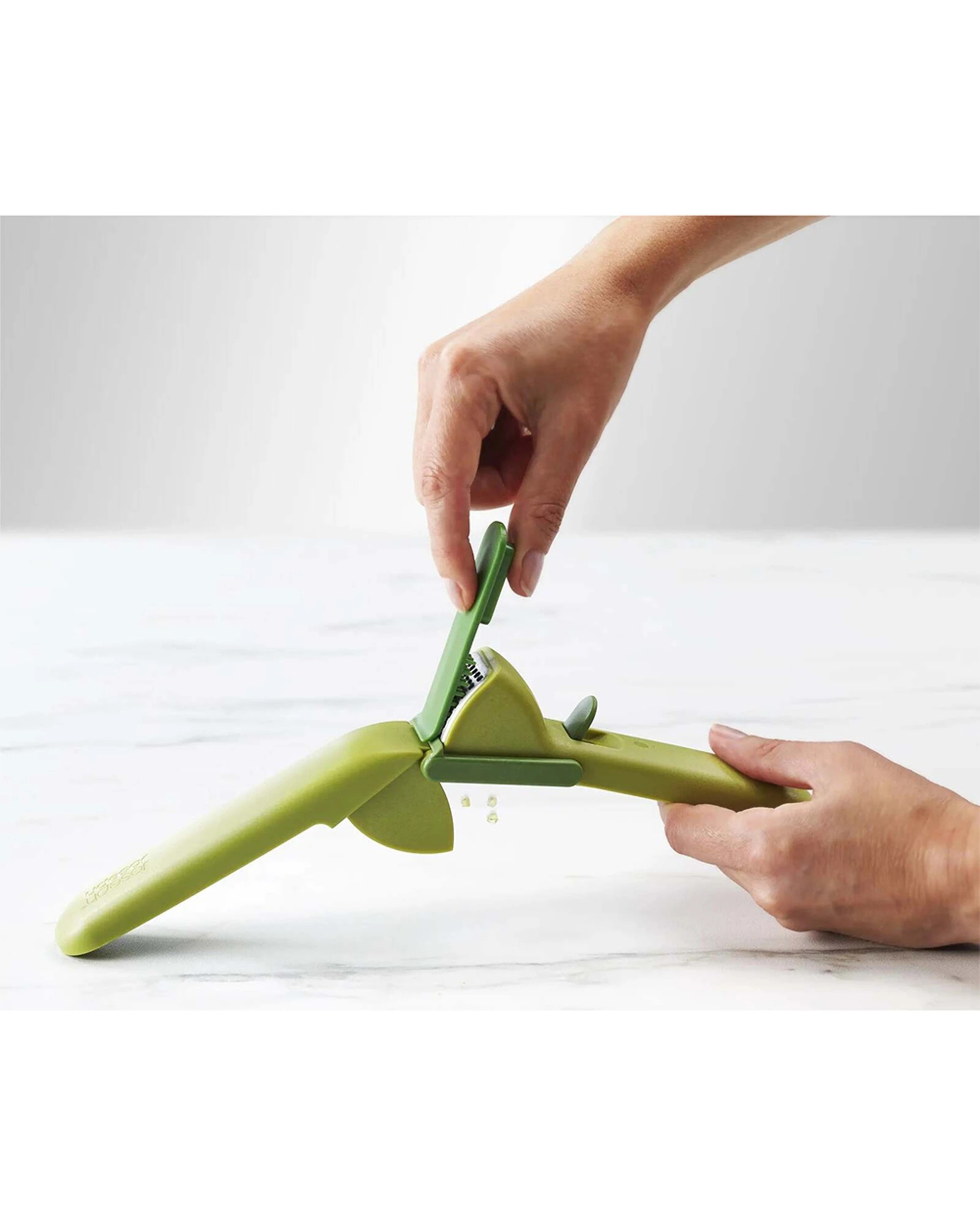 3 Joseph Joseph CleanForce Garlic Press Crusher With Cleaning Tool - Green, 3 of 4