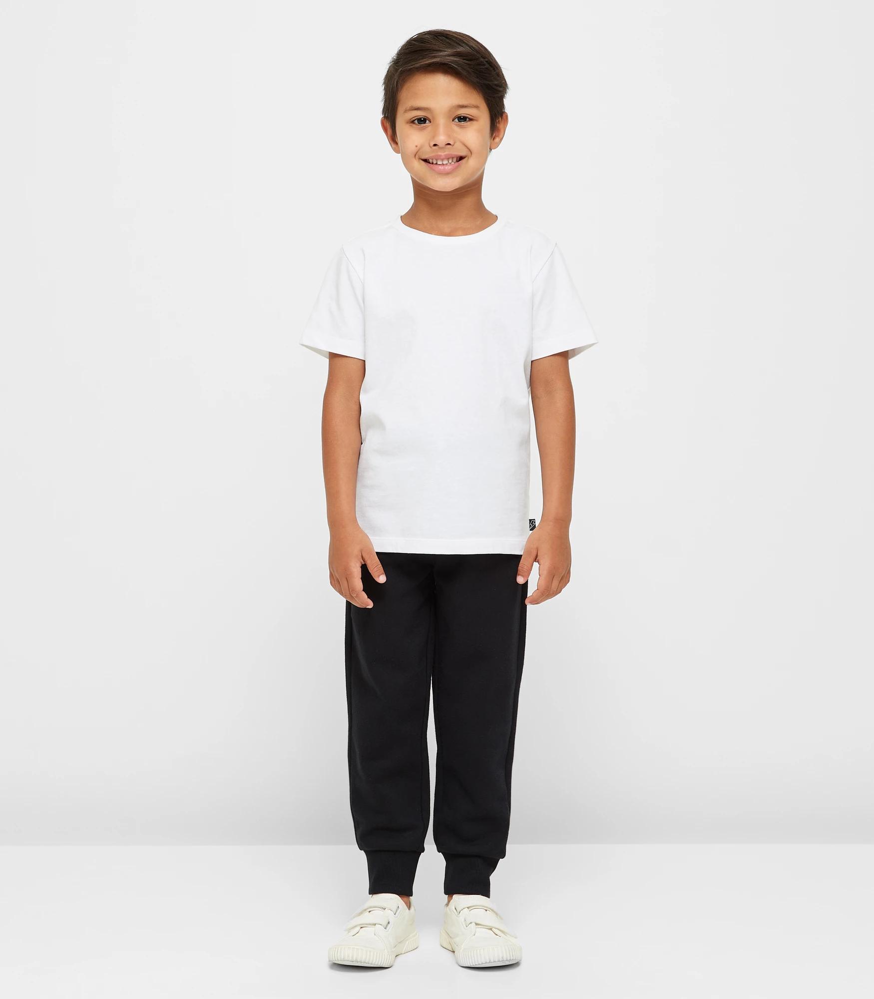 2 Target Boys Basic Trackpants BLACK, 2 of 5