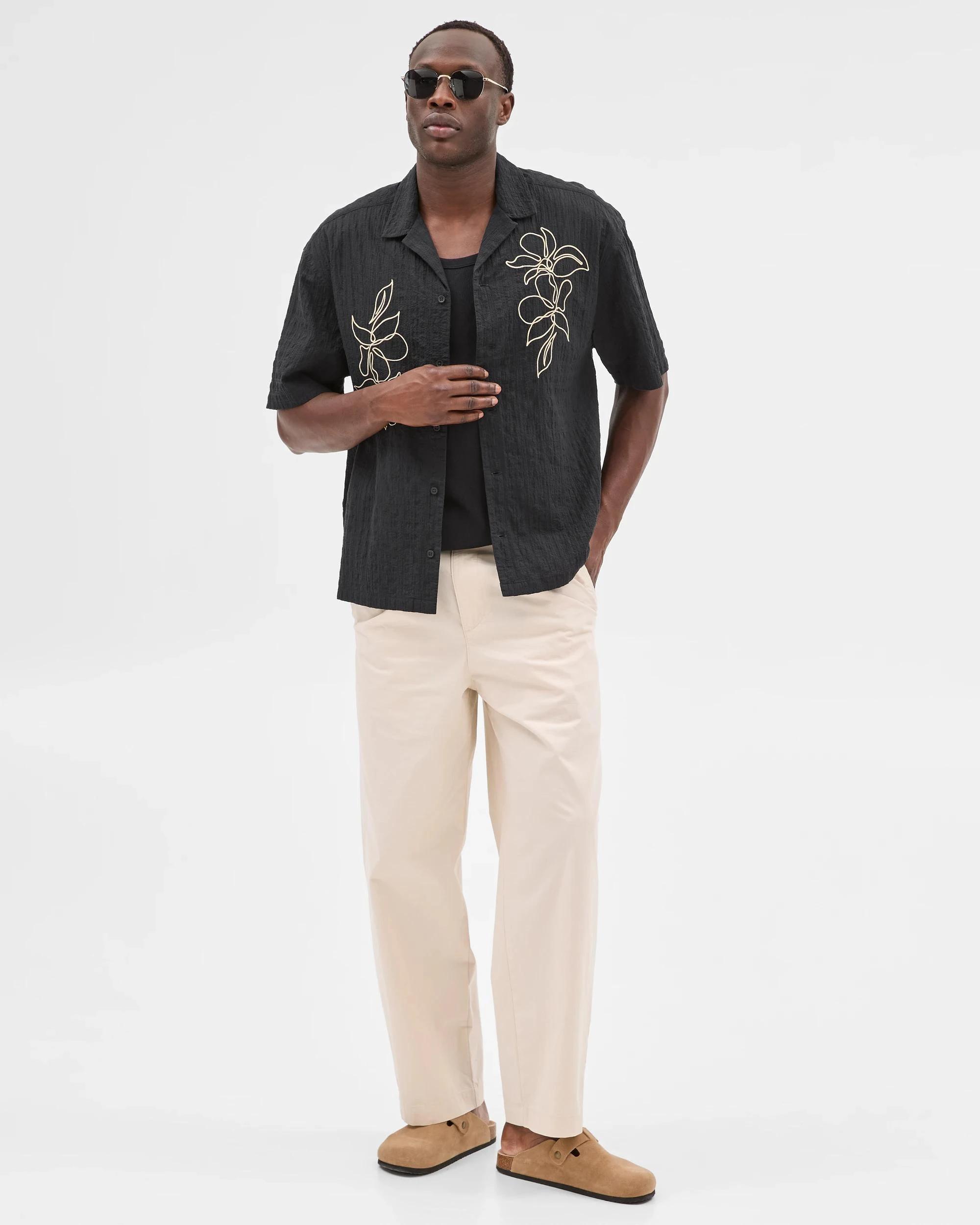 1 Commons Australian Cotton Short Sleeve Shirt FLORAL BLACK, 1 of 8