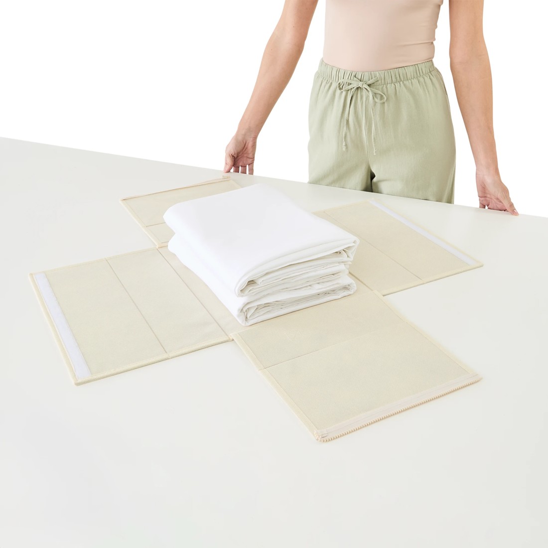 8 Linen Look Bed Linen Box - Stripe, 8 of 10