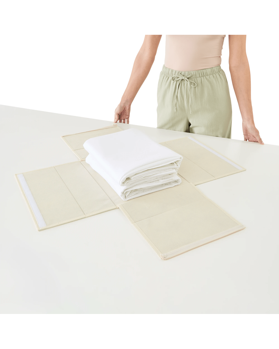 8 Linen Look Bed Linen Box - Stripe, 8 of 10