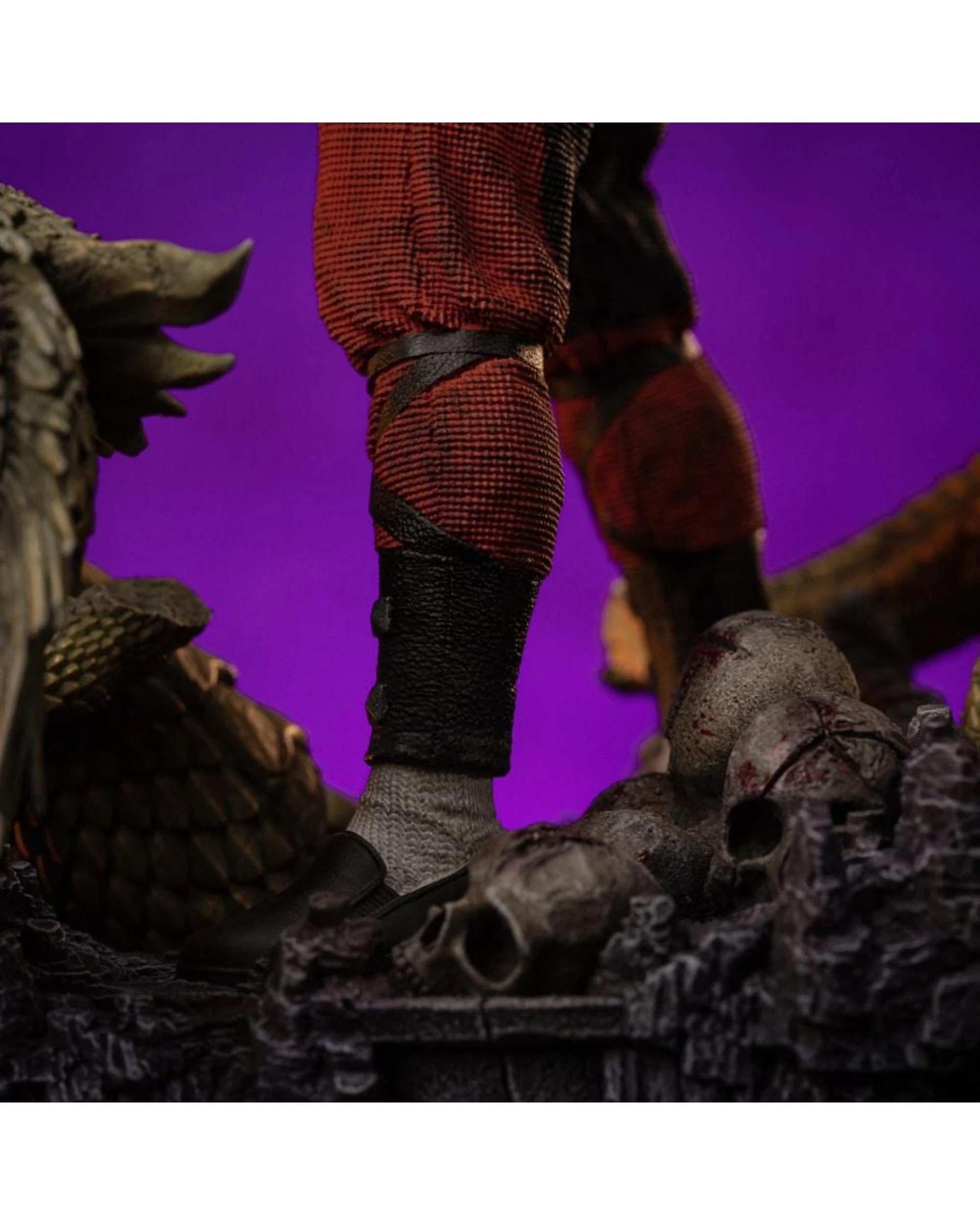 3 Mortal Kombat Liu Kang 1:10 Scale Statue, 3 of 5