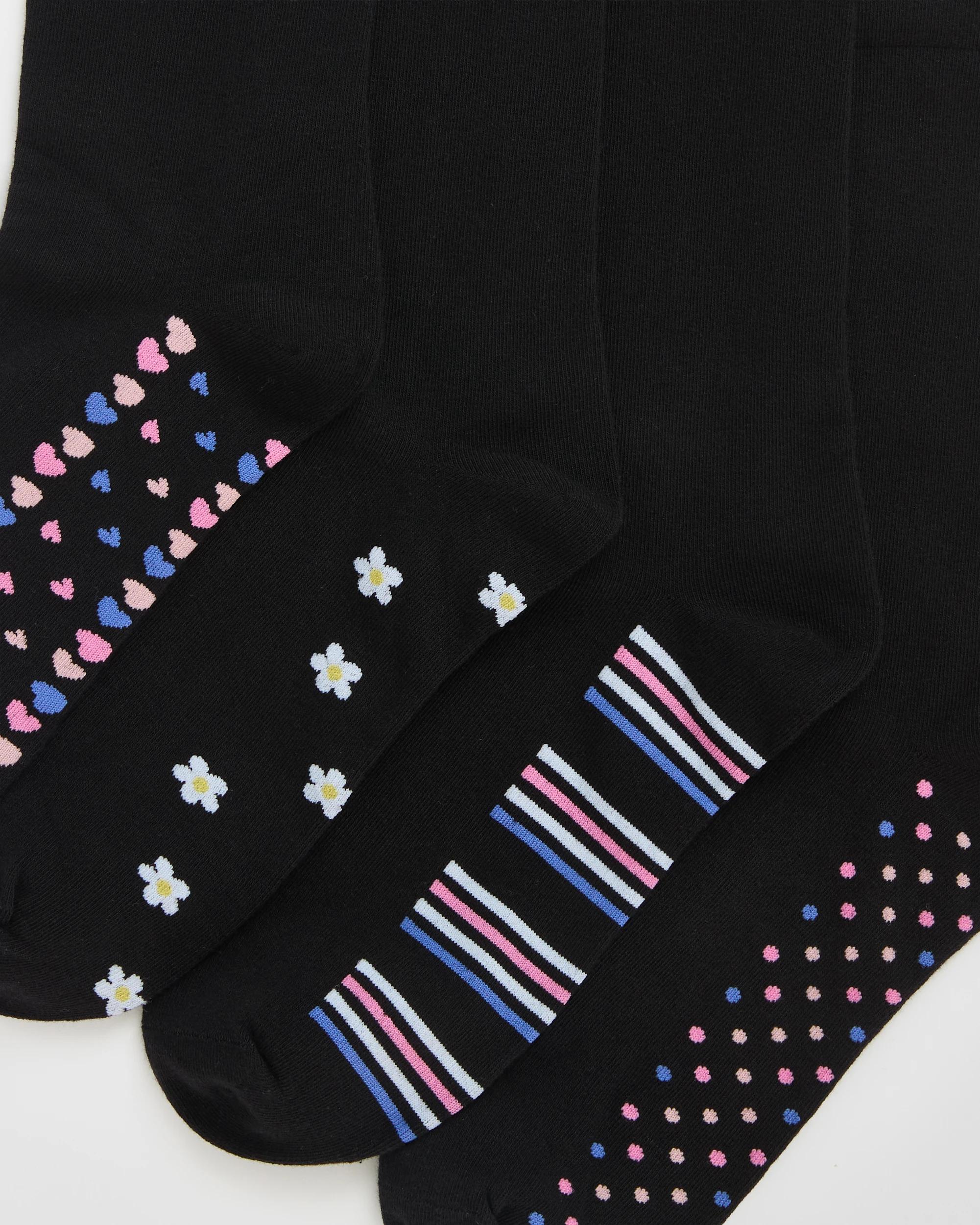 2 Target Woman Australian Cotton Blend 4 Pack Sole Design Crew Socks BLACK, 2 of 3