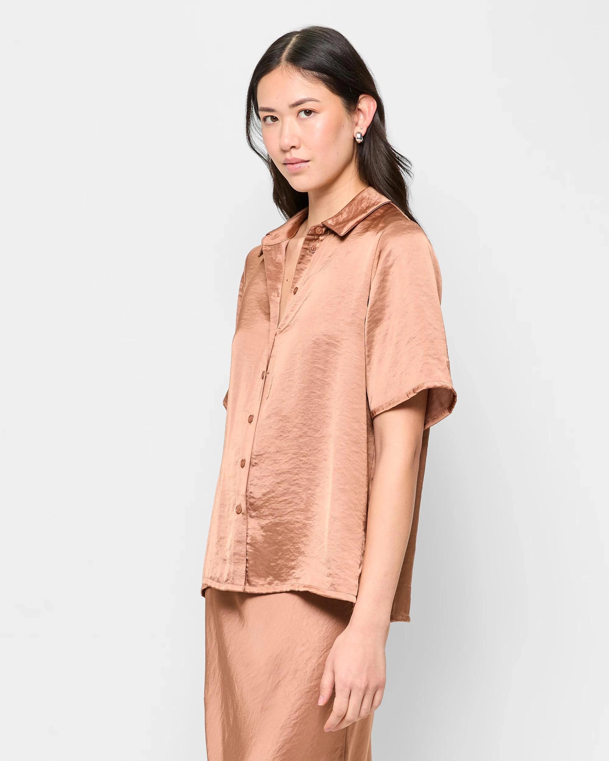 3 Crushed Satin Shirt - Preview TAWNY BROWN, 3 of 5