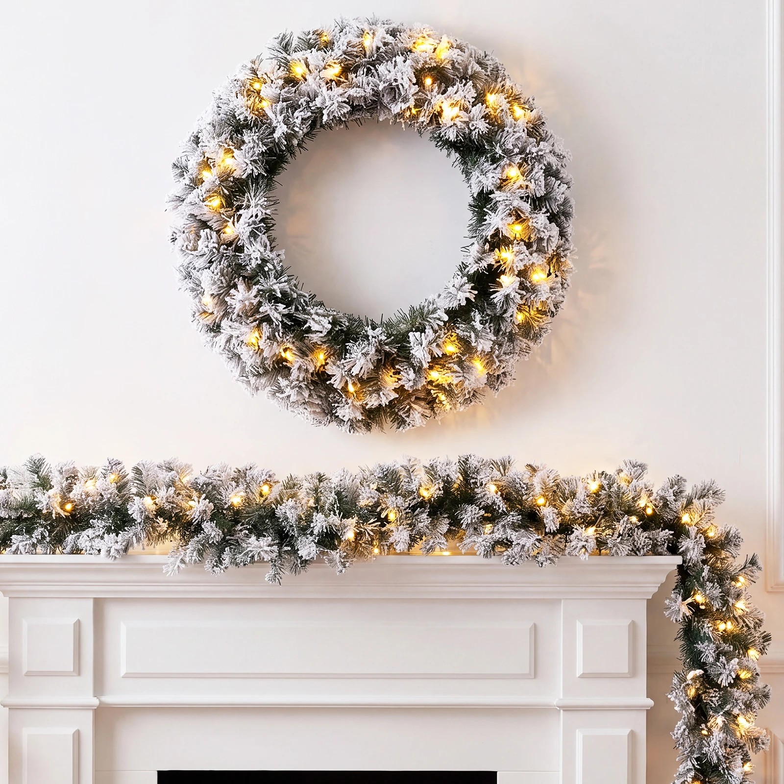 3 Costway 2.7M Flocked Christmas Rattan & 61cm Christmas Wreath Set Xmas Wreath Decoration, 3 of 3