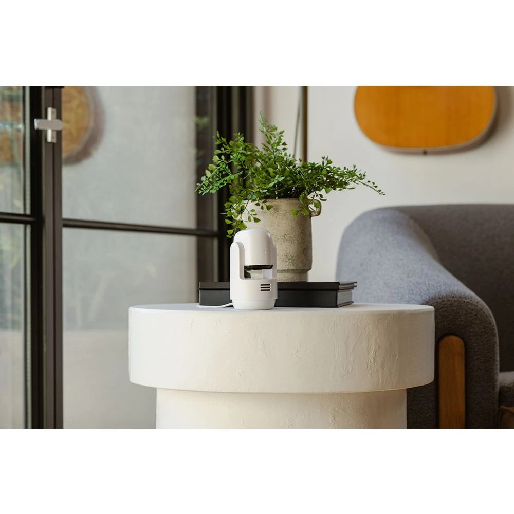 4 Arlo Essential 2K Pan and Tilt Indoor Camera, 4 of 5