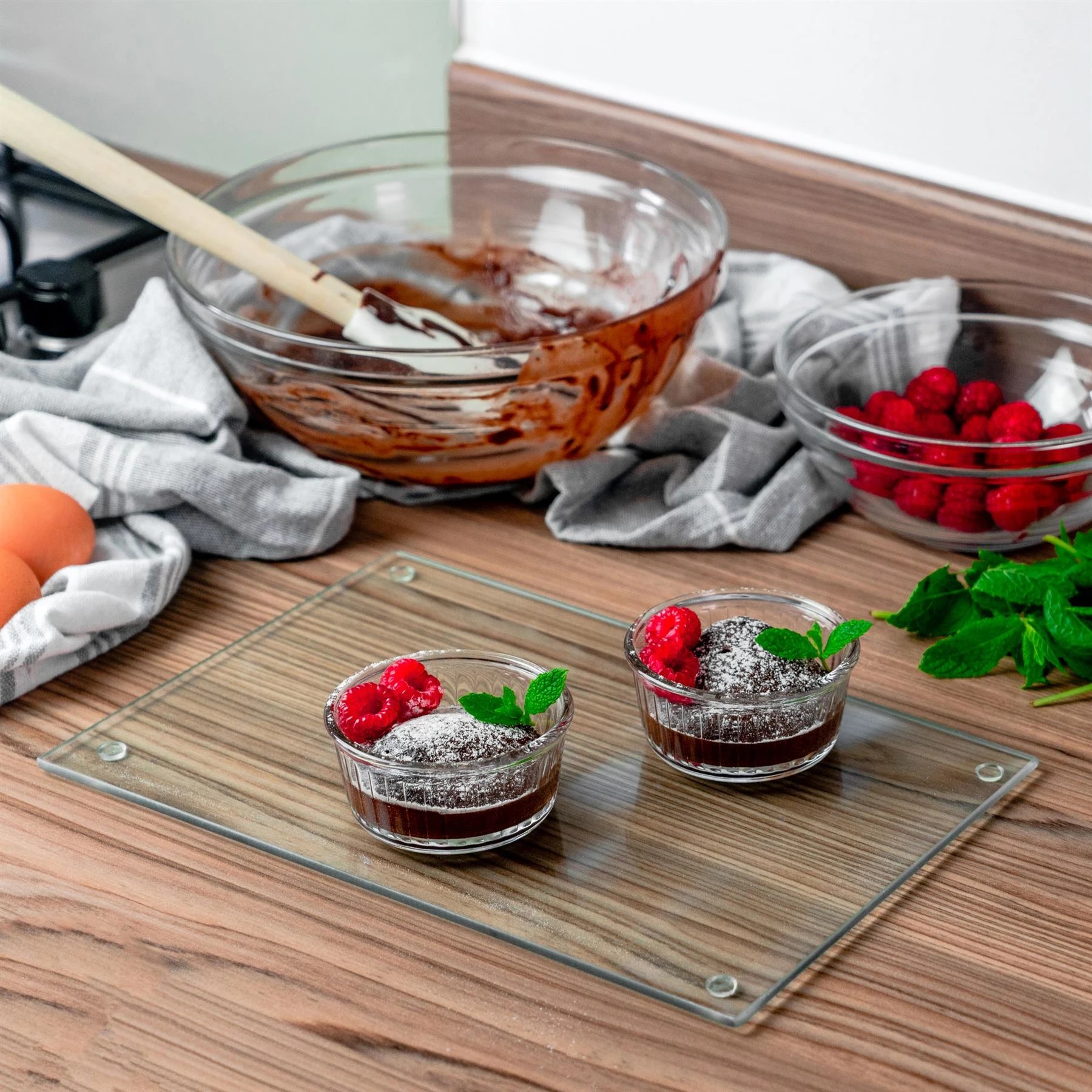 4 Harbour Housewares Rectangle Glass Chopping Board - 30cm x 20cm - Clear, 4 of 7