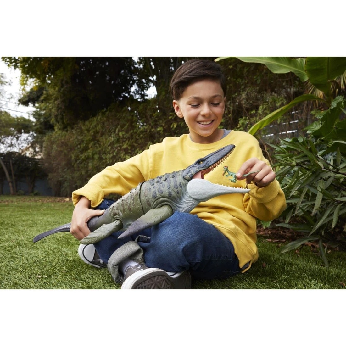 7 Jurassic World Rebirth Bite 'N Blast Mosasaurus Action Figure & Mini Dilophosaurus, 7 of 7