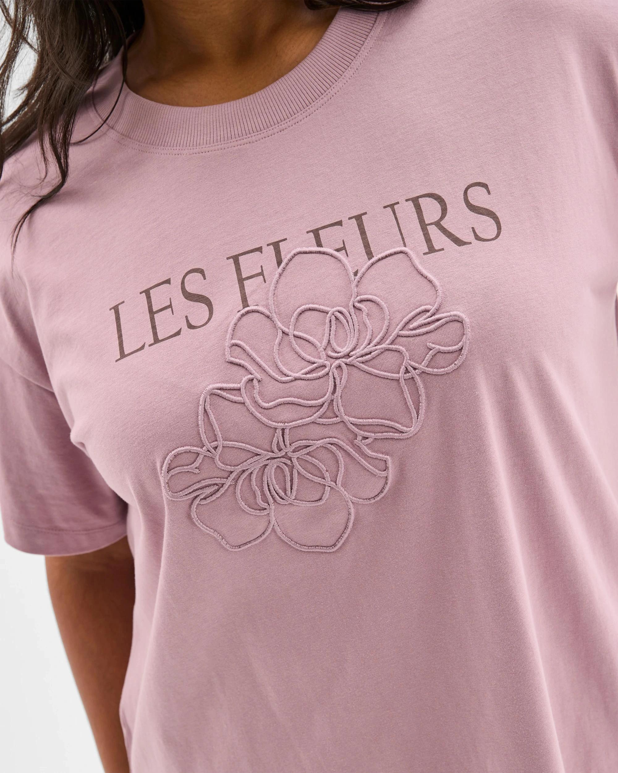 4 Target Plus Size Australian Cotton Graphic Split Hem T-Shirt ELDERBERRY, 4 of 5