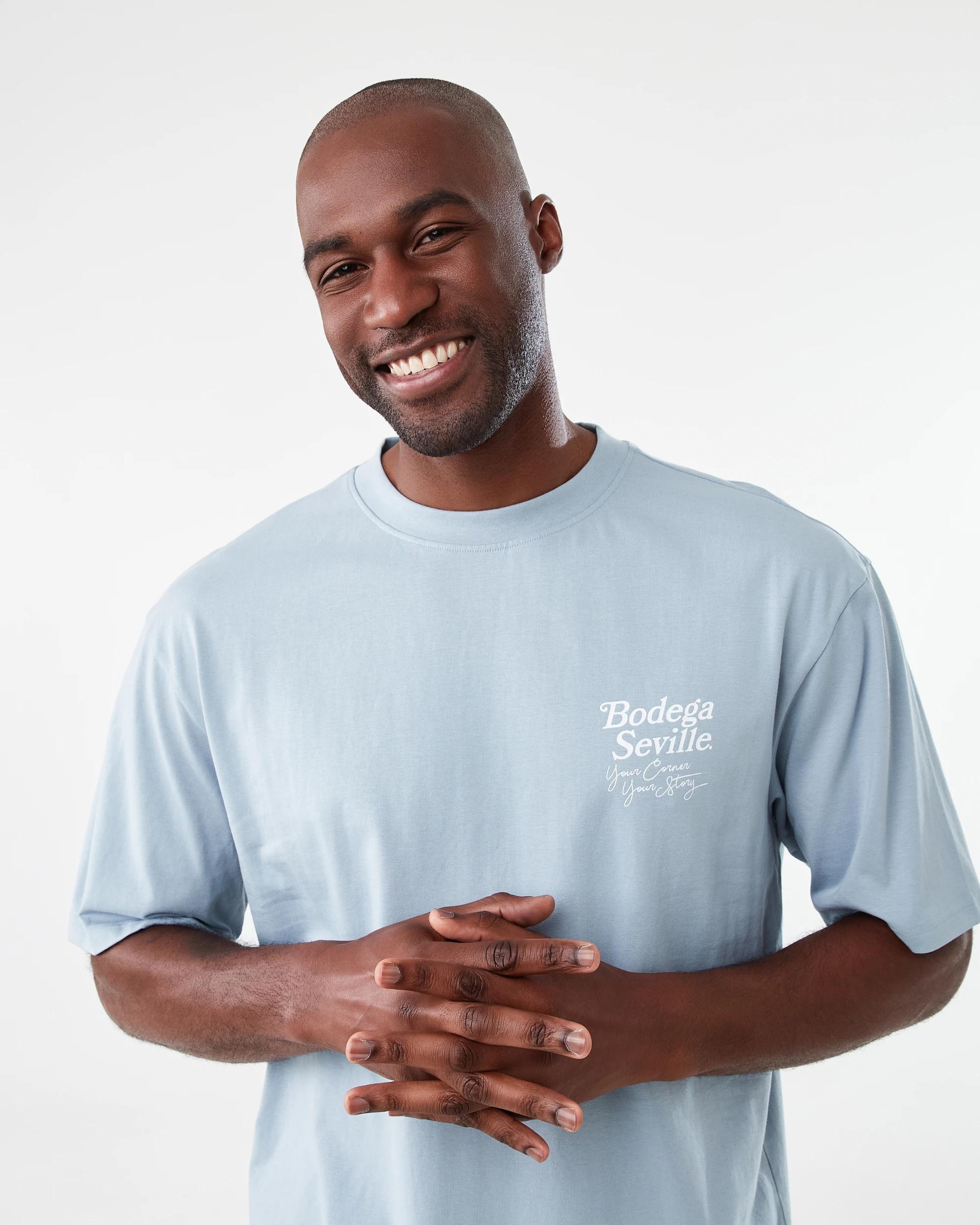 4 Oversized Print T-shirt Blu Bodega, 4 of 7