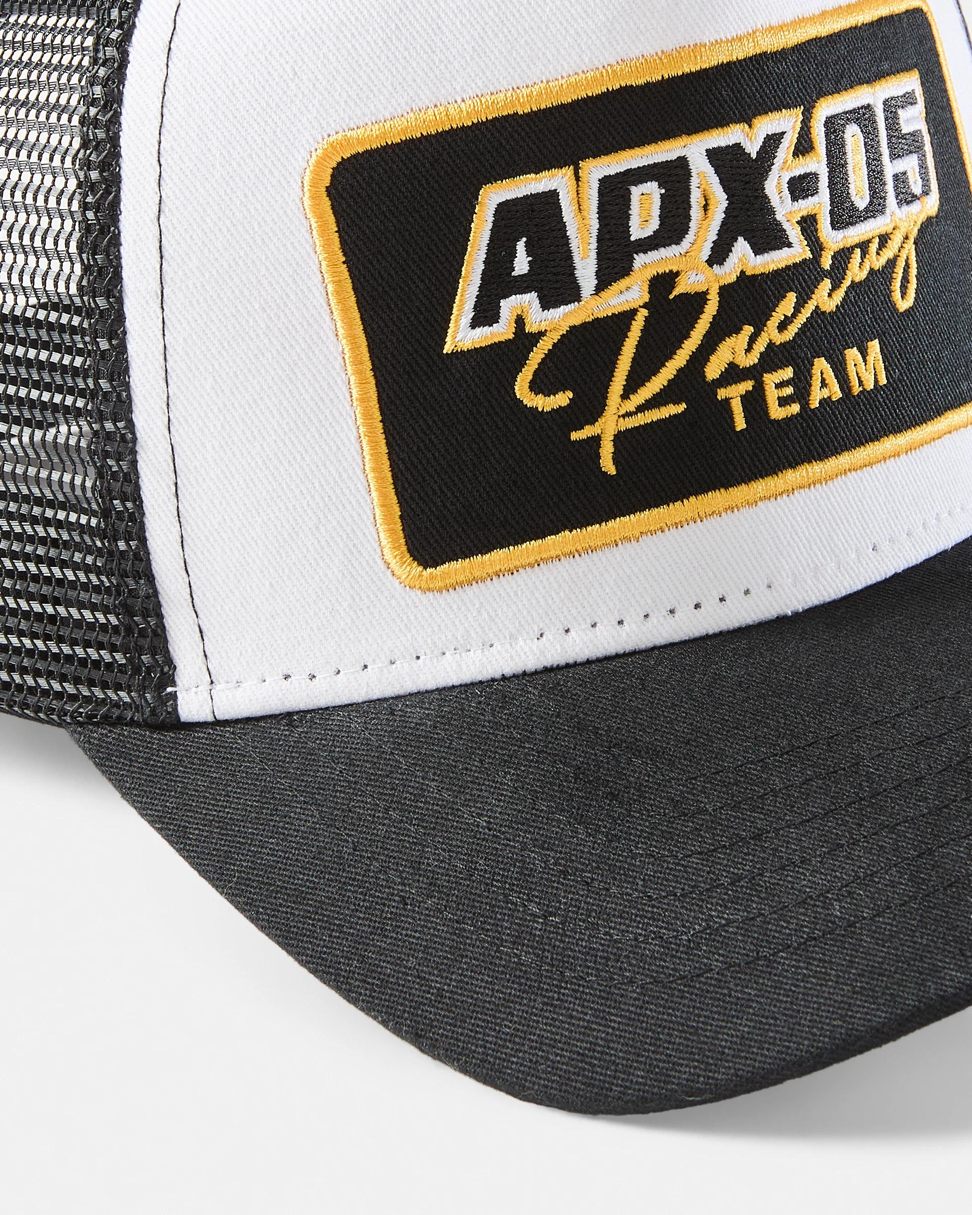 3 Trucker Cap B/w Racing, 3 of 3