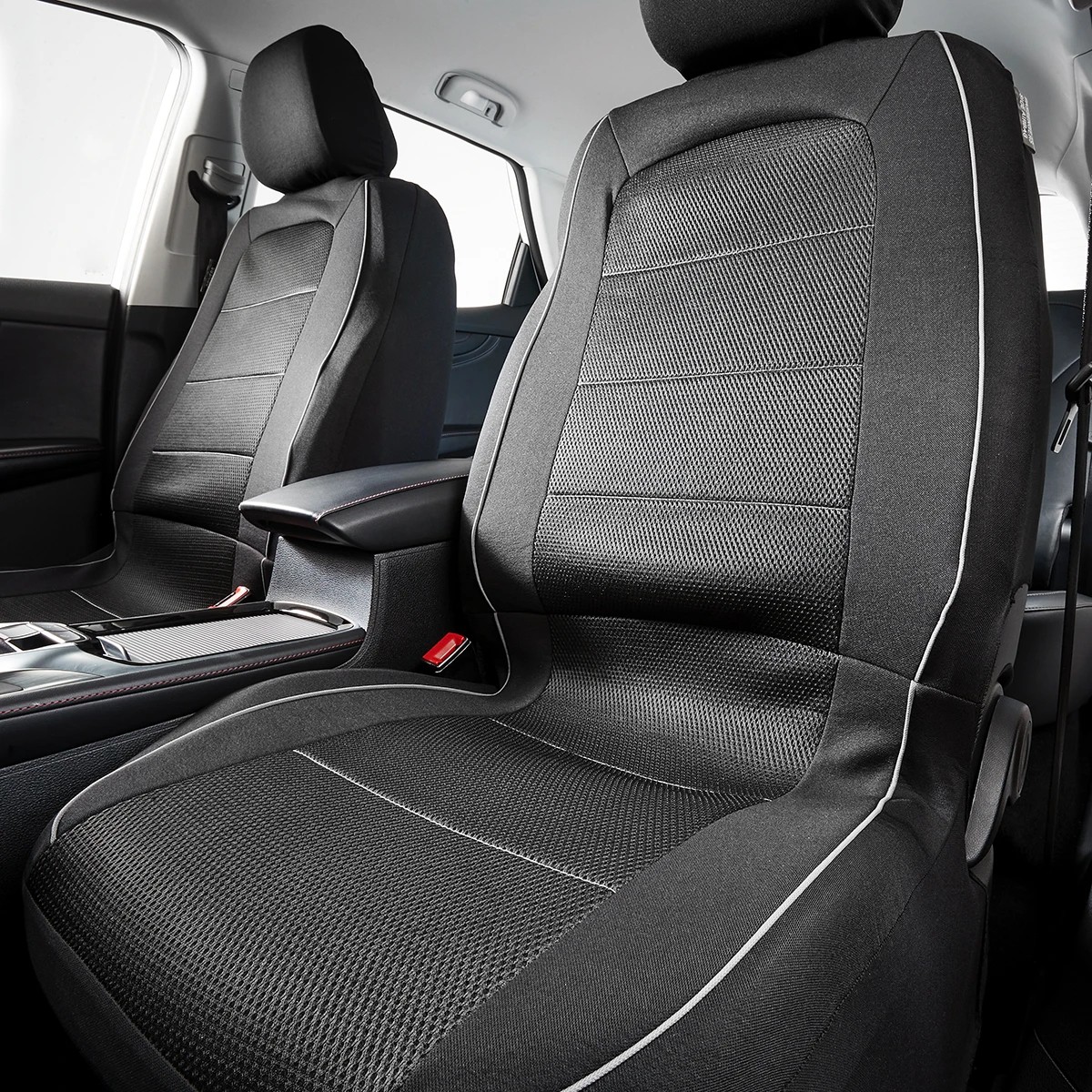 1 2 Front Seat Covers Mesh, 1 of 9