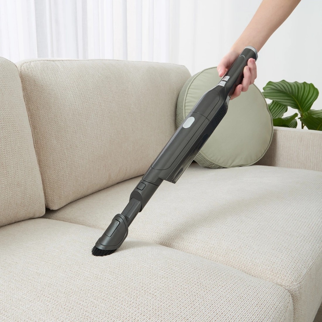 1 High Power Handheld Vacuum, 1 of 8
