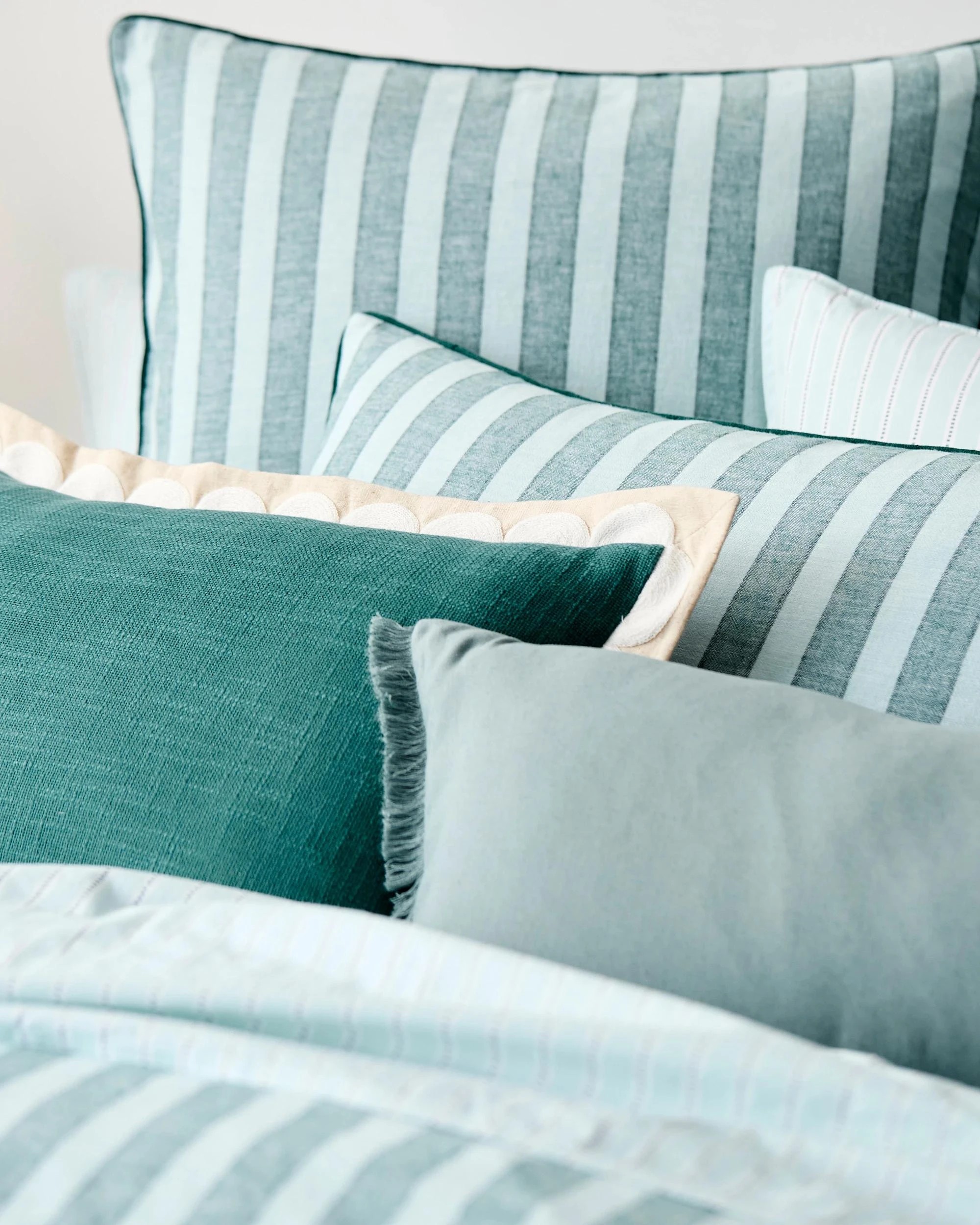 4 Target Reid Stripe Linen/Cotton European Pillowcase - Queen Bed - Green, 4 of 4