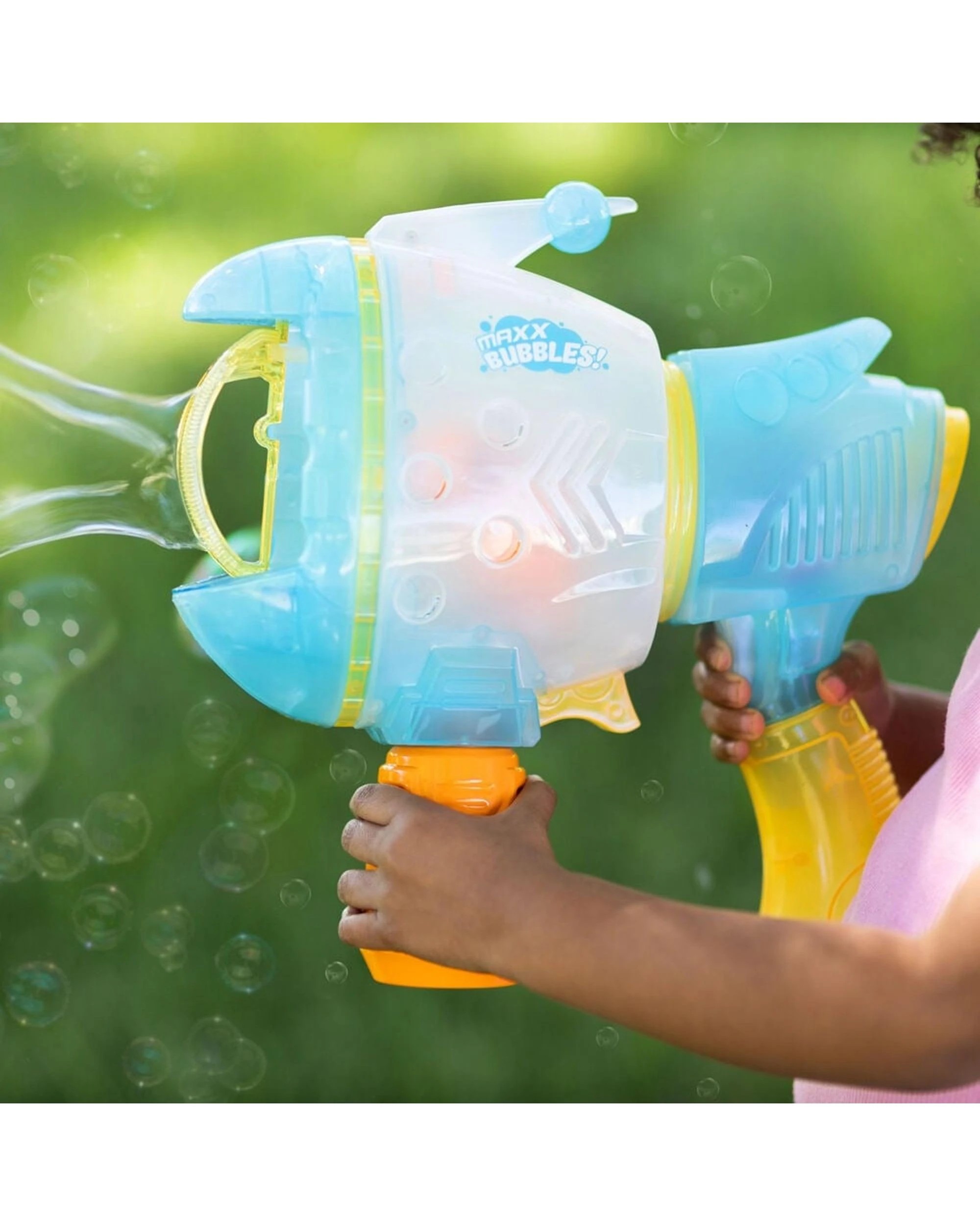 3 Maxx Bubbles Handheld Translucent Bubble Bazooka, 3 of 4