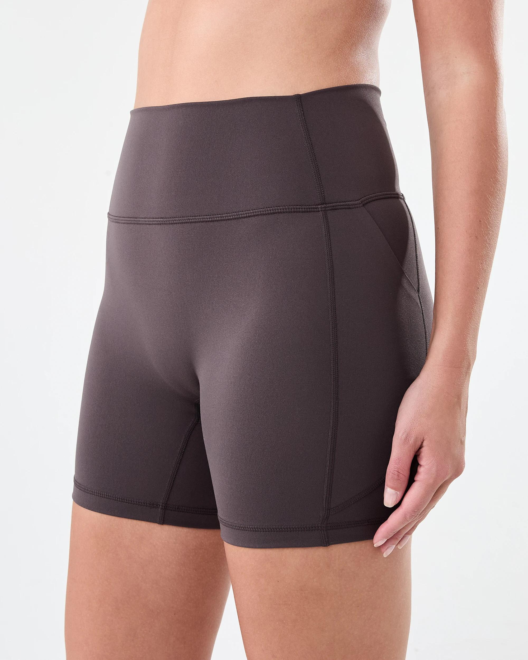 2 Active Womens Ultrasoft Shorts Espresso, 2 of 7