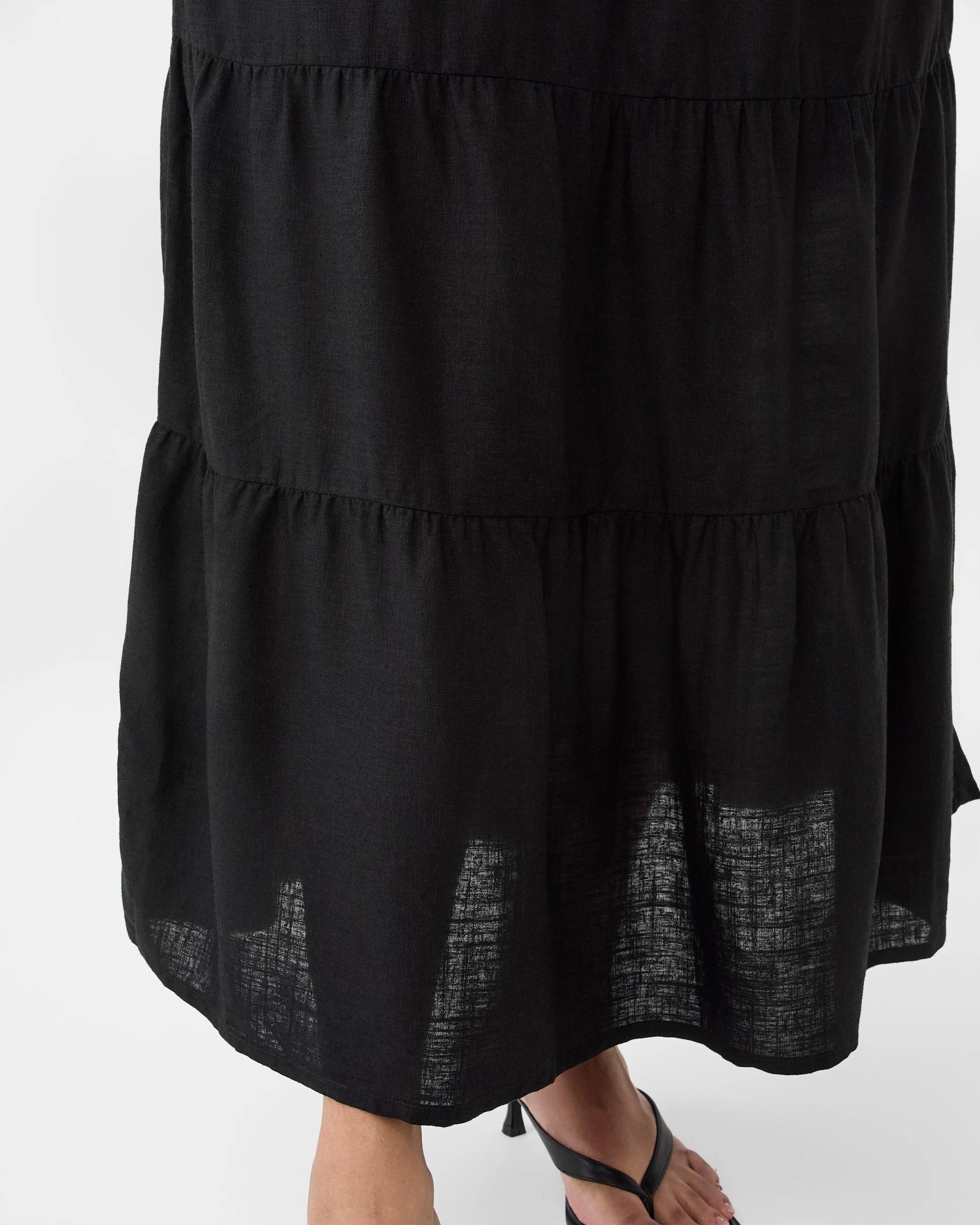 4 Curve Tiered Trim Maxi Skirt Black, 4 of 5