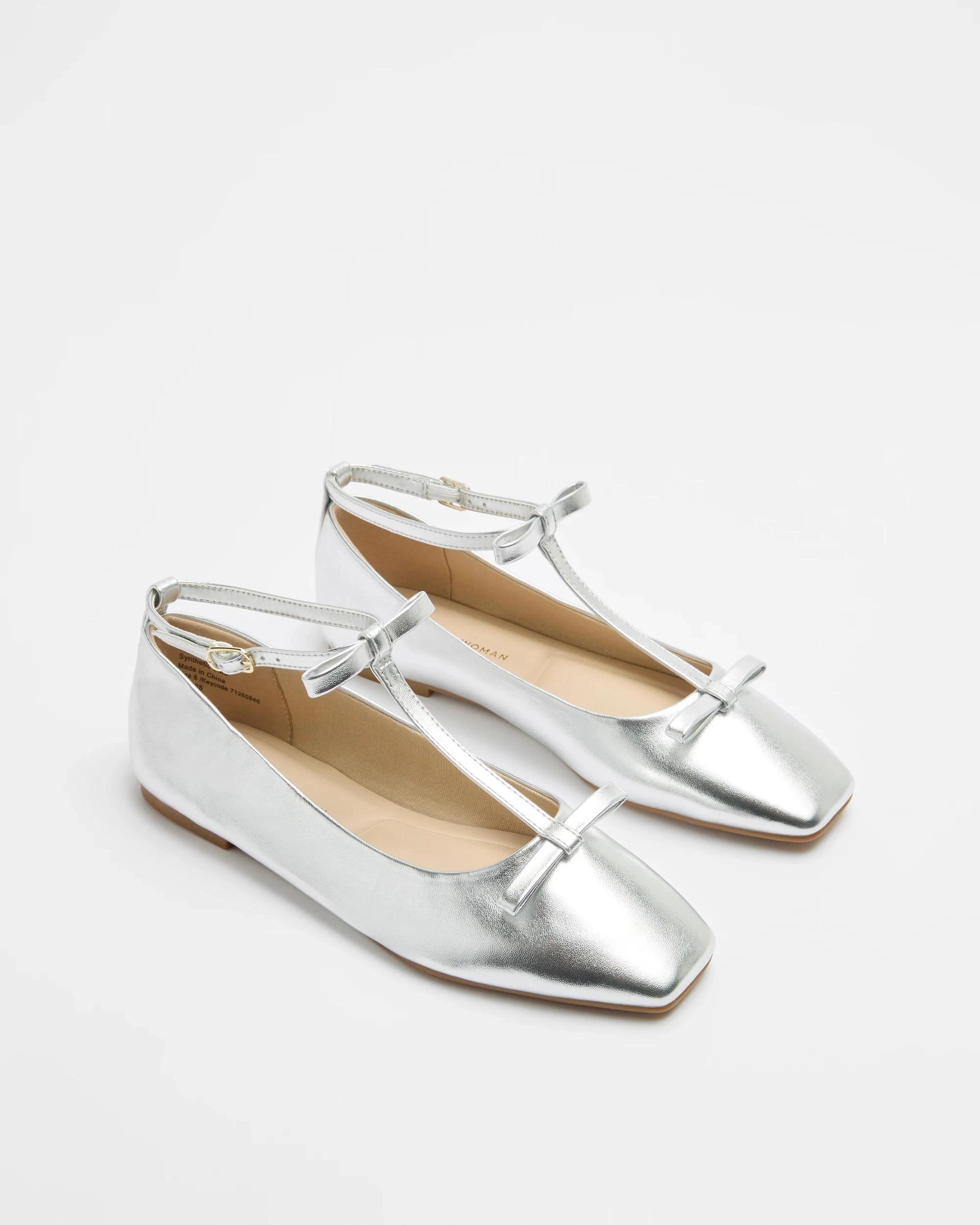 3 Target Womens T-Bar Ankle Strap Ballet Flat SILVER, 3 of 3