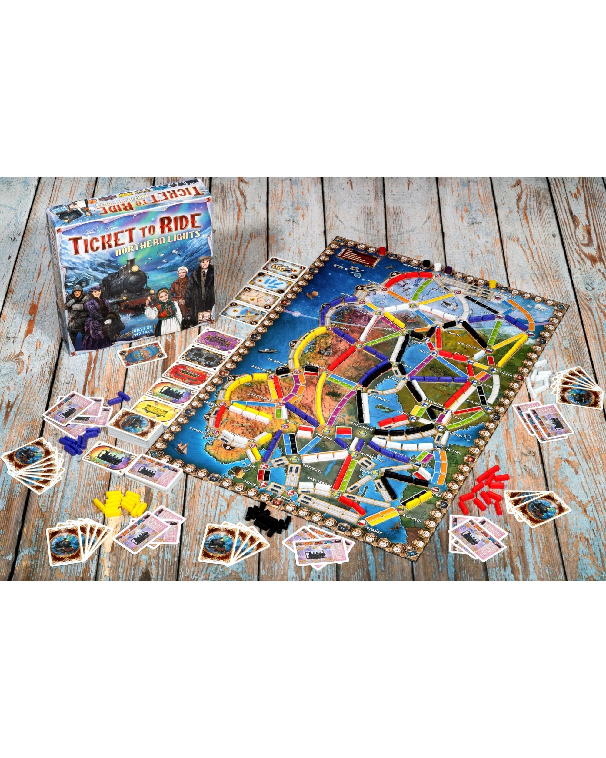 3 Ticket to Ride Northern Lights Board Game, 3 of 7