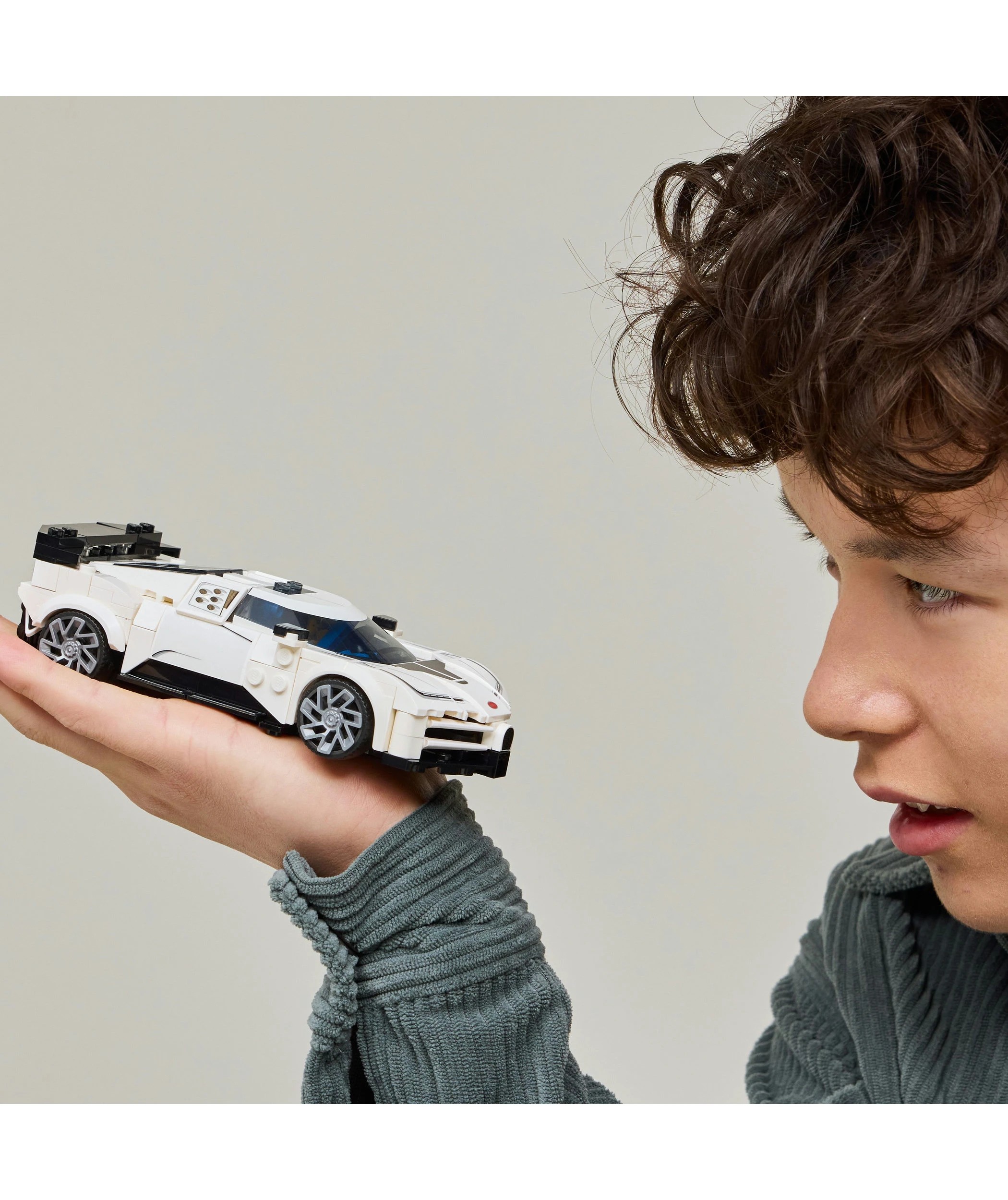 8 LEGO Speed Champions Bugatti Centodieci Hyper Sports Car 77240, 8 of 10