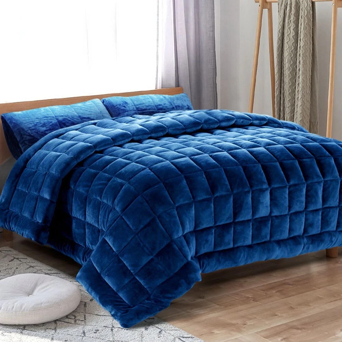 3 Giselle Bedding Faux Mink Quilt  Queen - Queen Bed - Blue, 3 of 8
