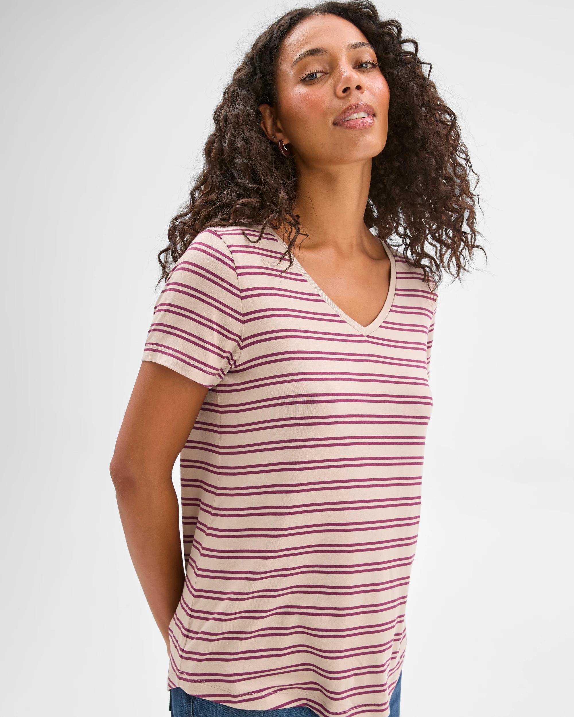 4 Target Woman Short Sleeve V-Neck T-Shirt PARCHMENT PANSY STRIPE, 4 of 6
