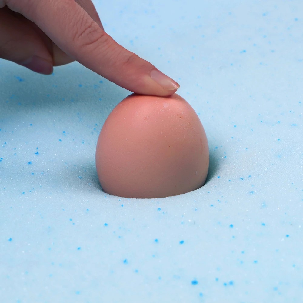 4 Starry Eucalypt Memory Foam Mattress Topper 7-Zone 8cm - King Bed, 4 of 5