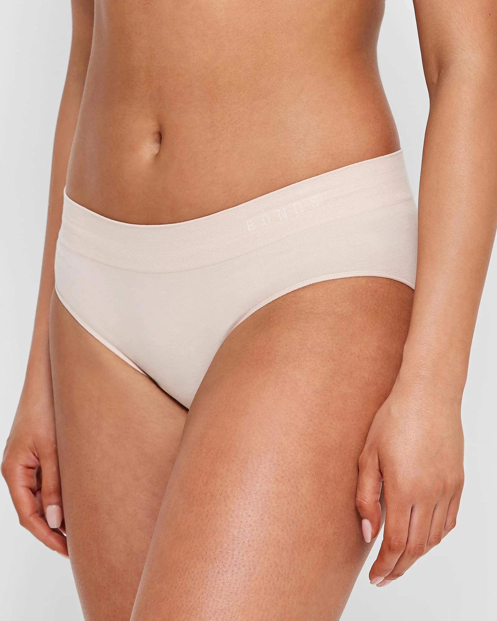 3 Bonds 2 Pack Seamless Midi Briefs NUDE, 3 of 4