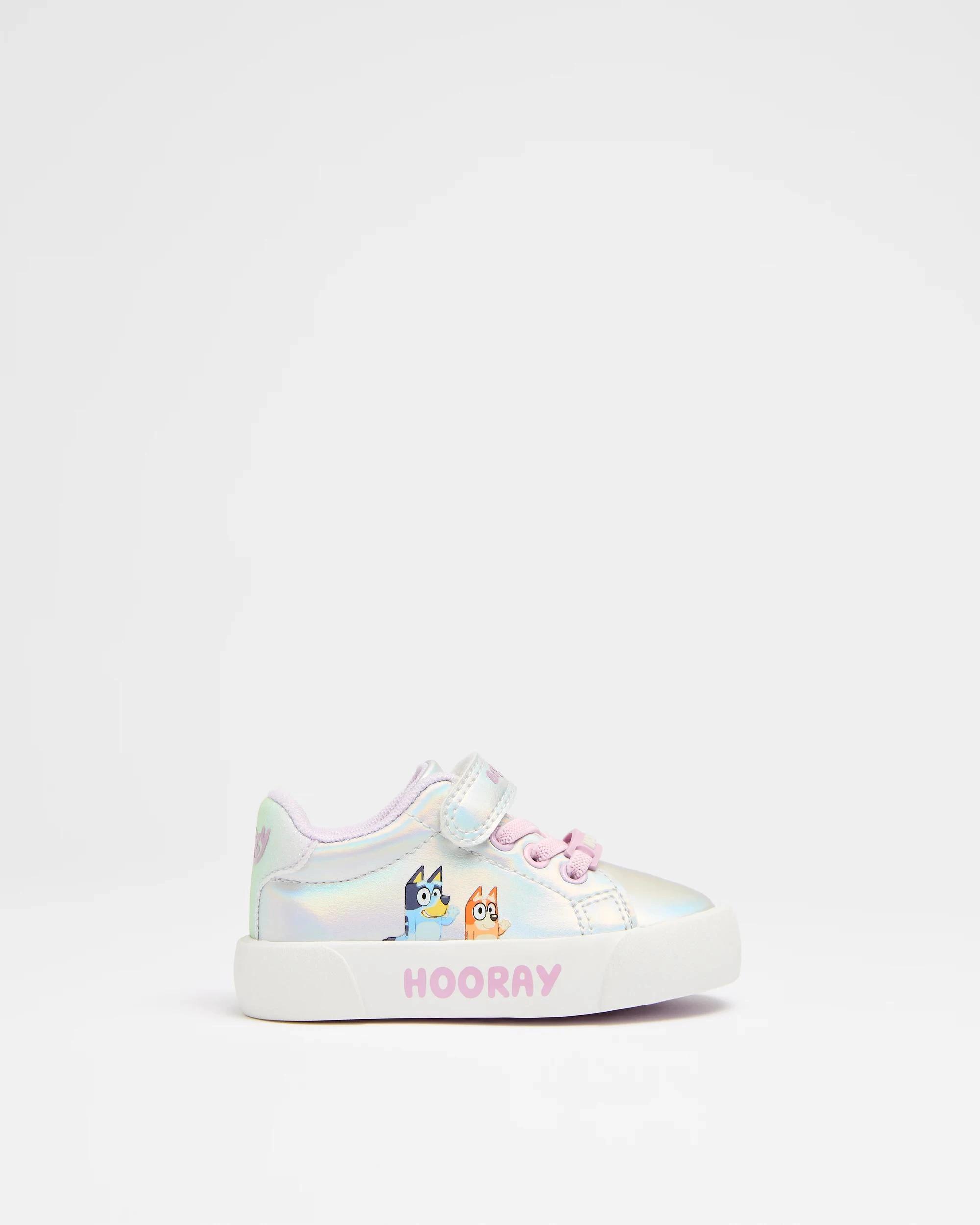 1 Baby Girls First Walker Bluey Sneaker SILVER, 1 of 3