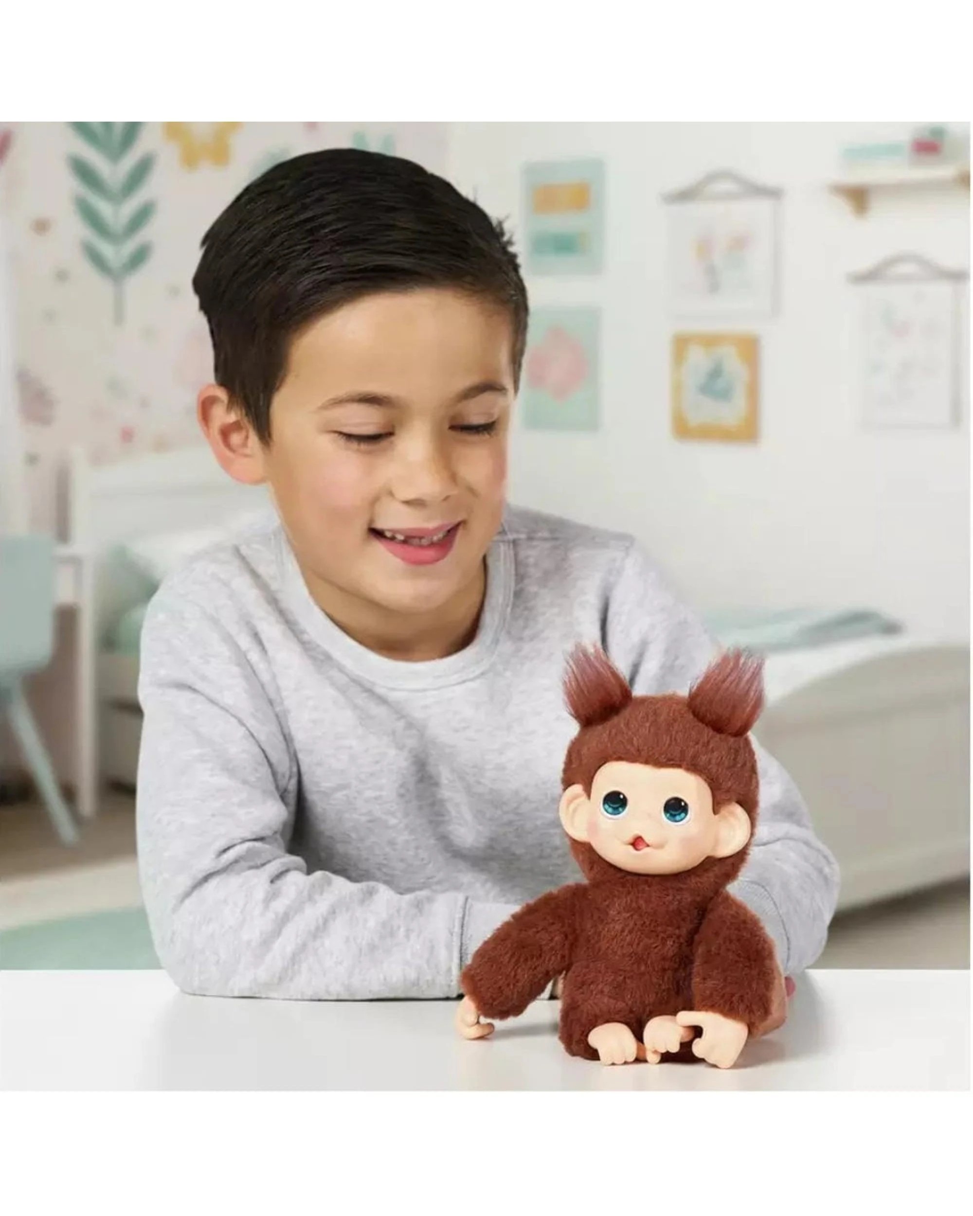 4 Little Live Pets My Baby Monkey Minis Chikki Cherry, 4 of 5