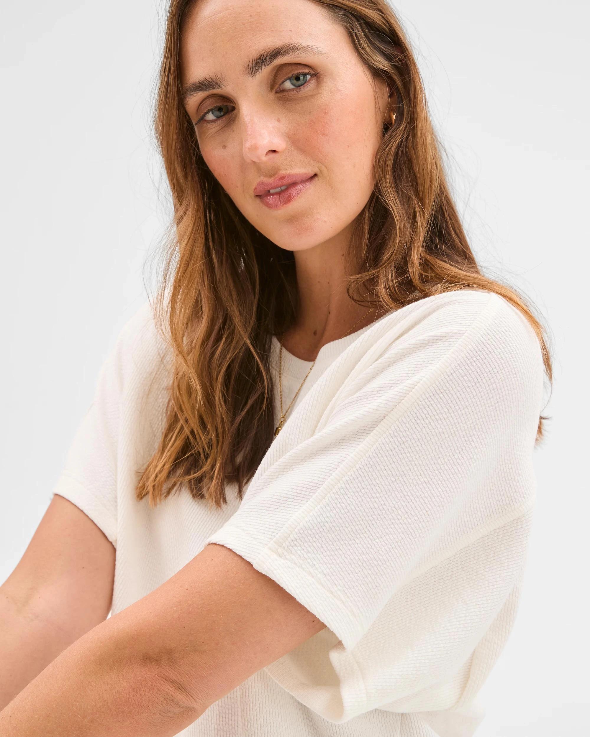 6 Target Woman Spliced Cocoon Boxy T-Shirt CLOUD DANCER, 6 of 6