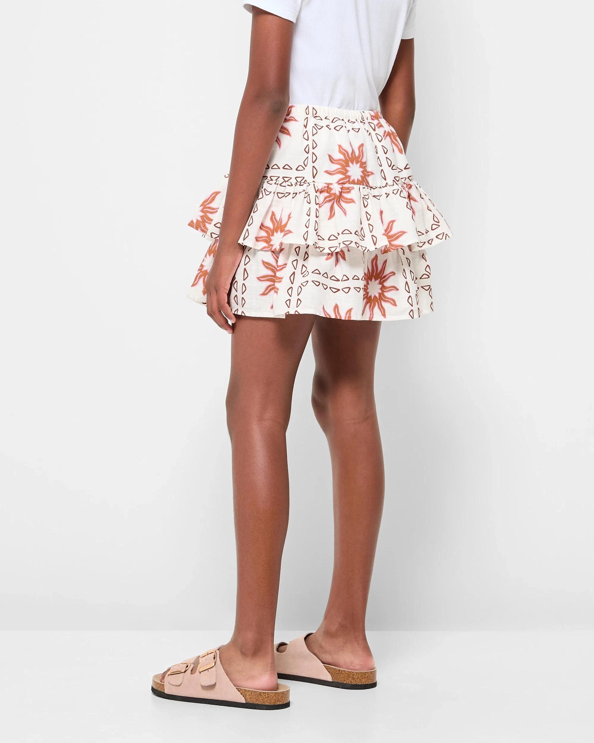 3 Target Ruffle Skirt FLORAL, 3 of 5