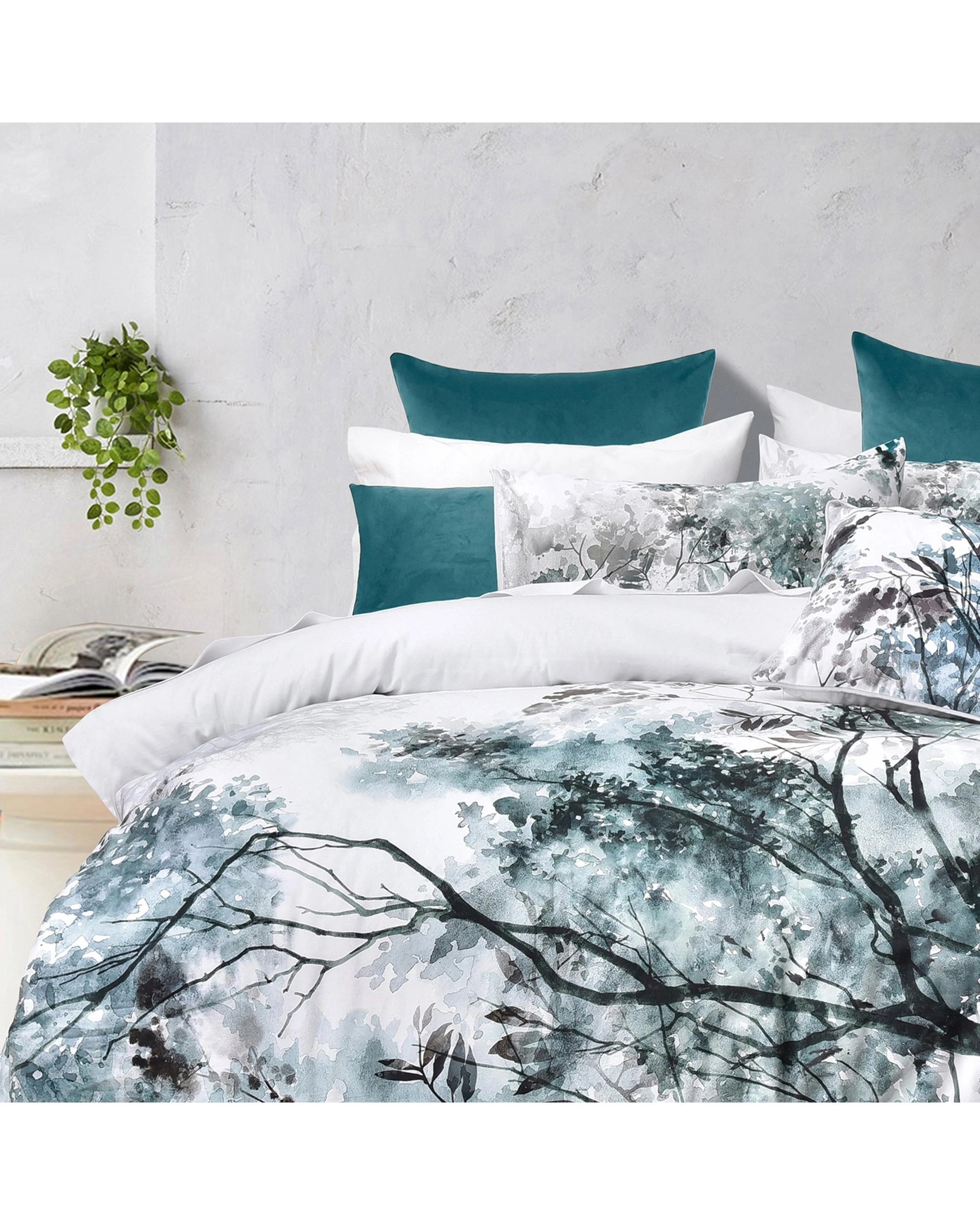 3 Bianca Bedding Sherbrooke Cotton Sateen Quilt Cover Set, White
 - King Bed
 - white, 3 of 4