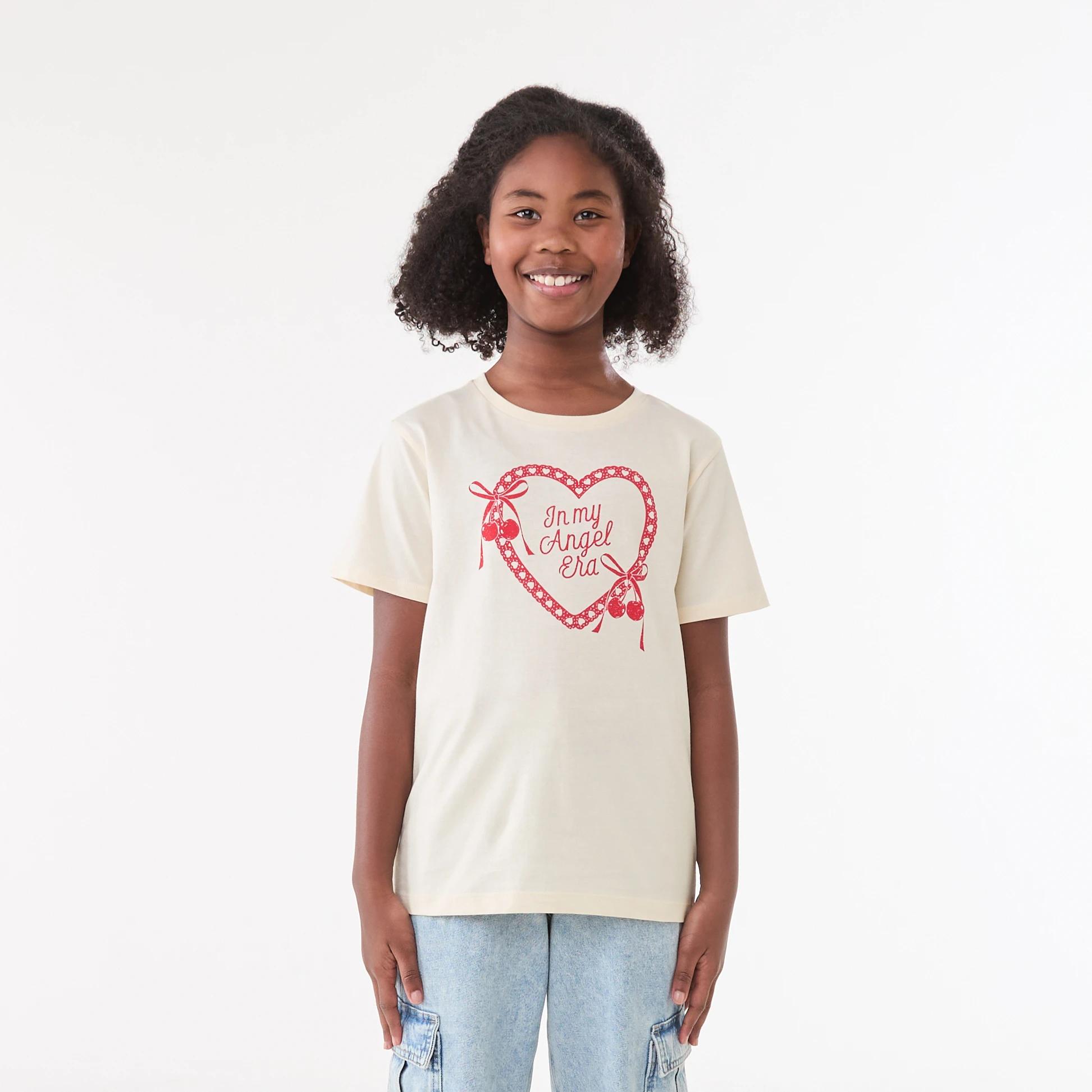 1 Short Sleeve Print T-shirt Bge Heart, 1 of 6