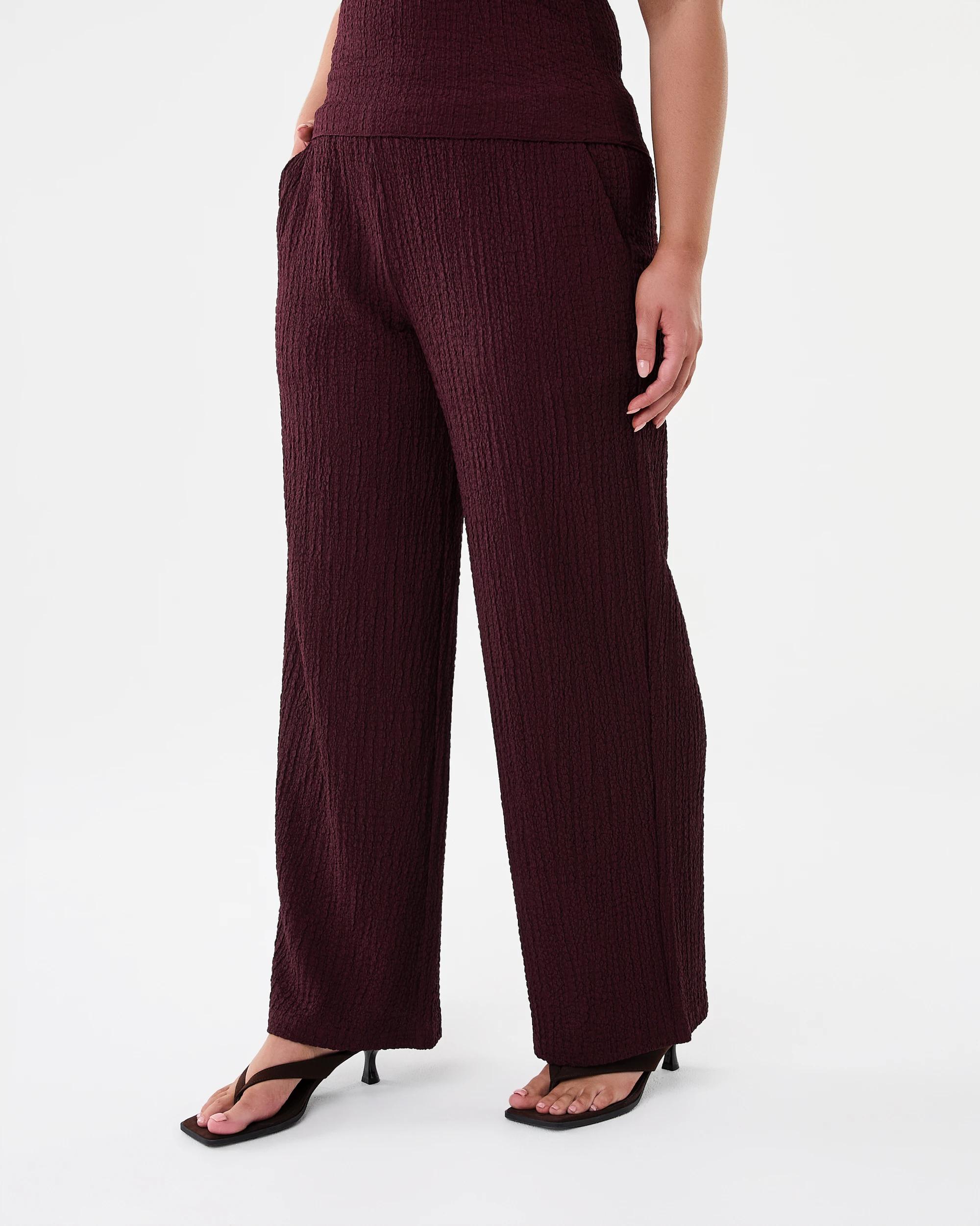 2 Textured Pants Red Royale, 2 of 7