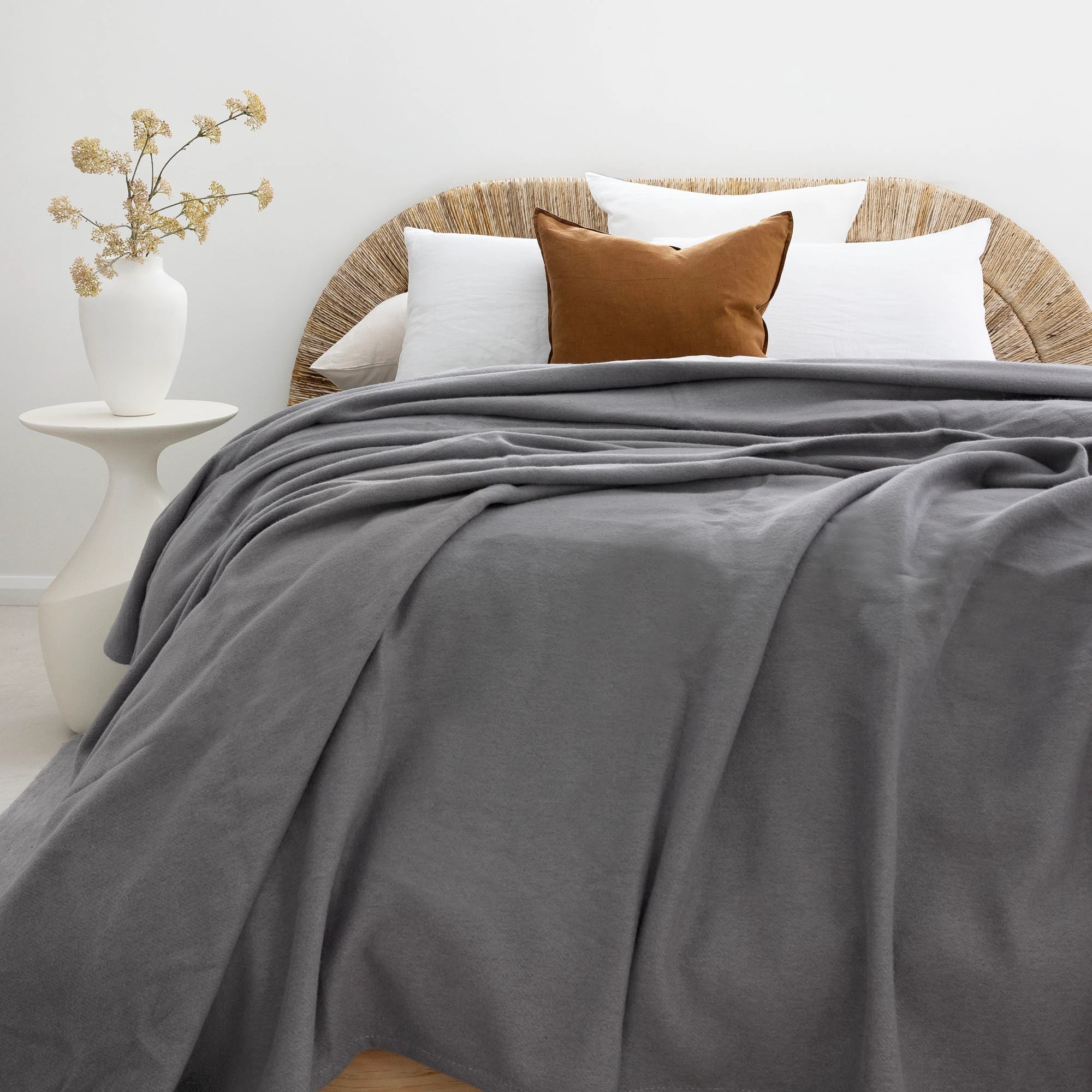 1 Bambury Carson Soft Blanket 50/50 Wool Bamboo 350gsm blend Slate - King Bed - Grey, 1 of 2