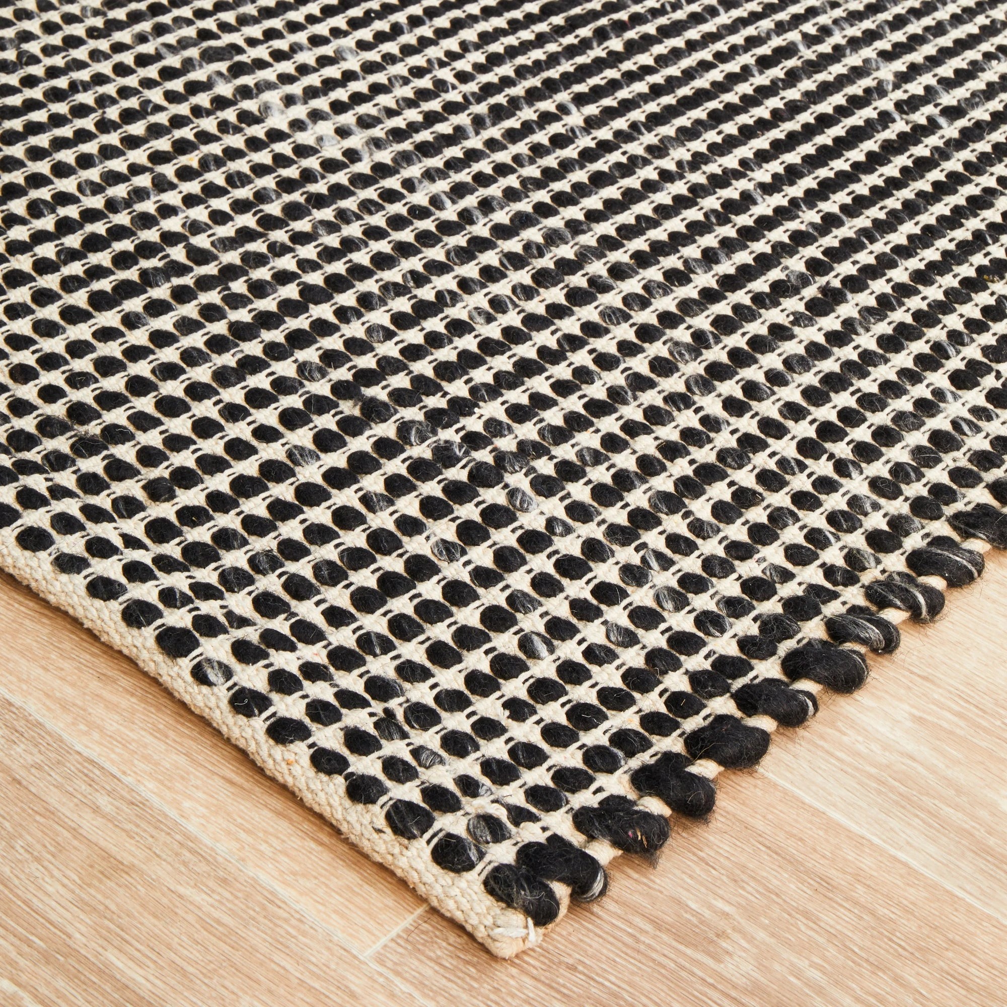 5 Common Ground Rugs Nordica 300 400x300cm - Extra Extra Large Wool Rug - Black, 5 of 9