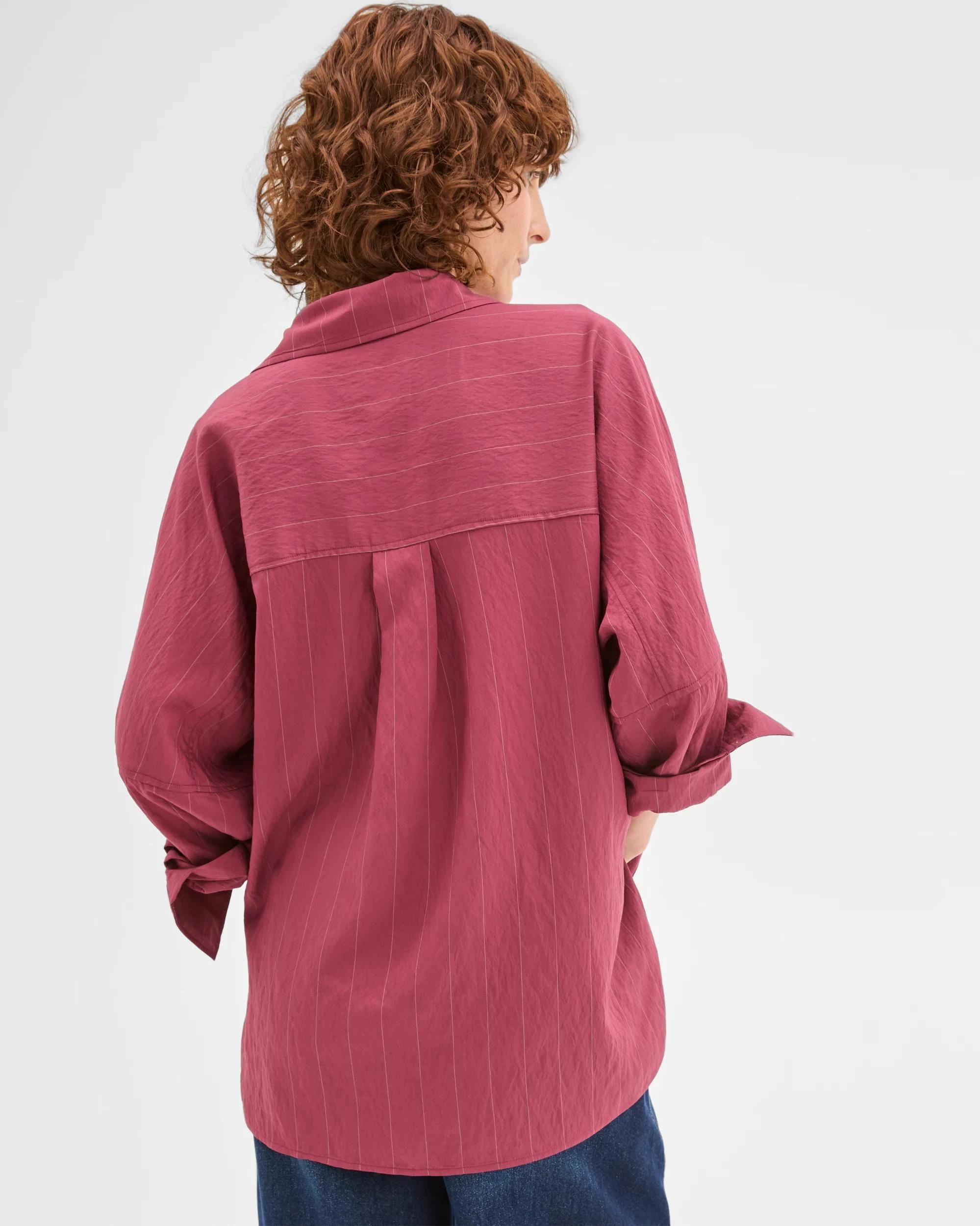 5 Target Woman Relaxed 2-Way Shirt MULBERRY STRIPE, 5 of 6