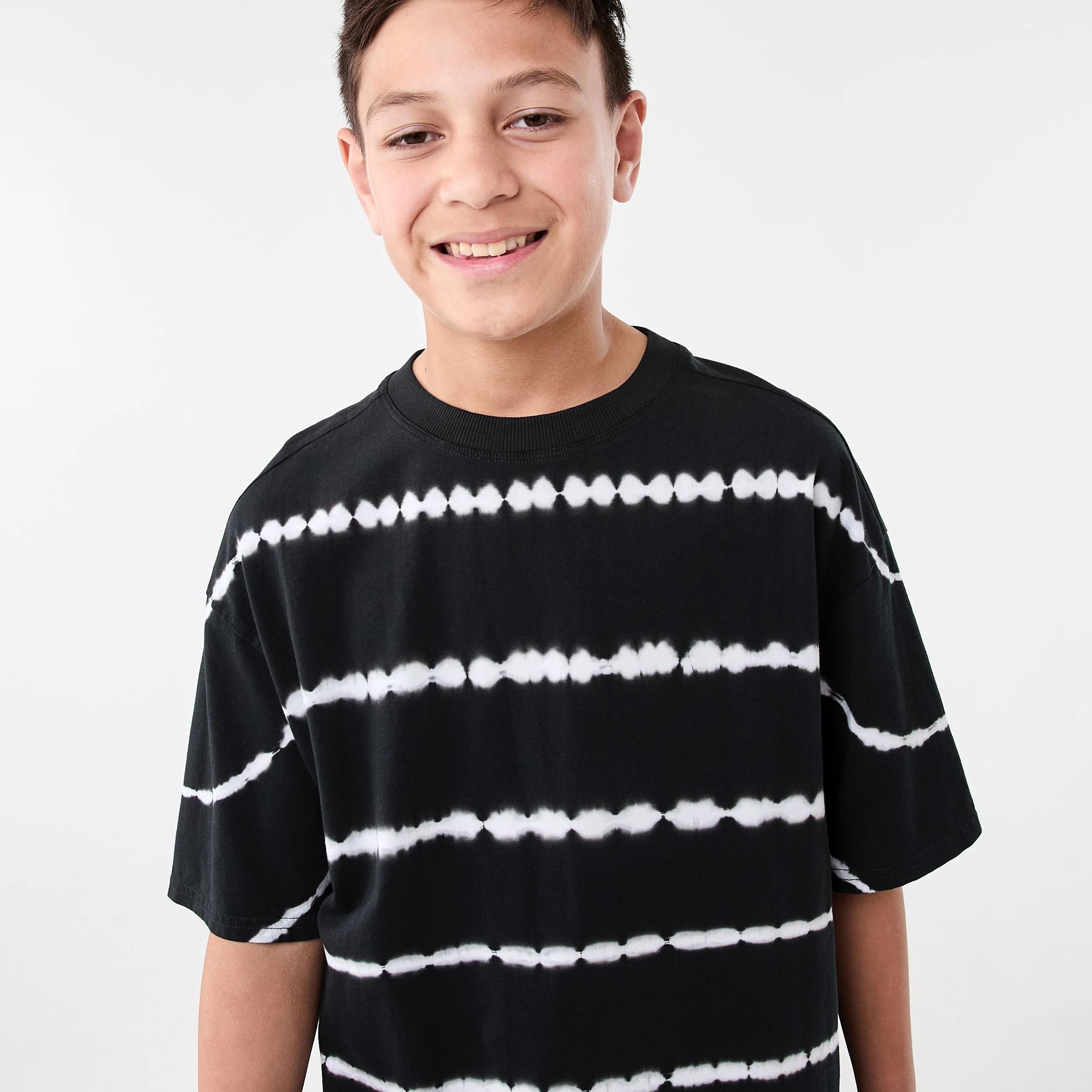 3 Short Sleeve Oversized Tie Dye T-shirt DARK MAGNET, 3 of 7