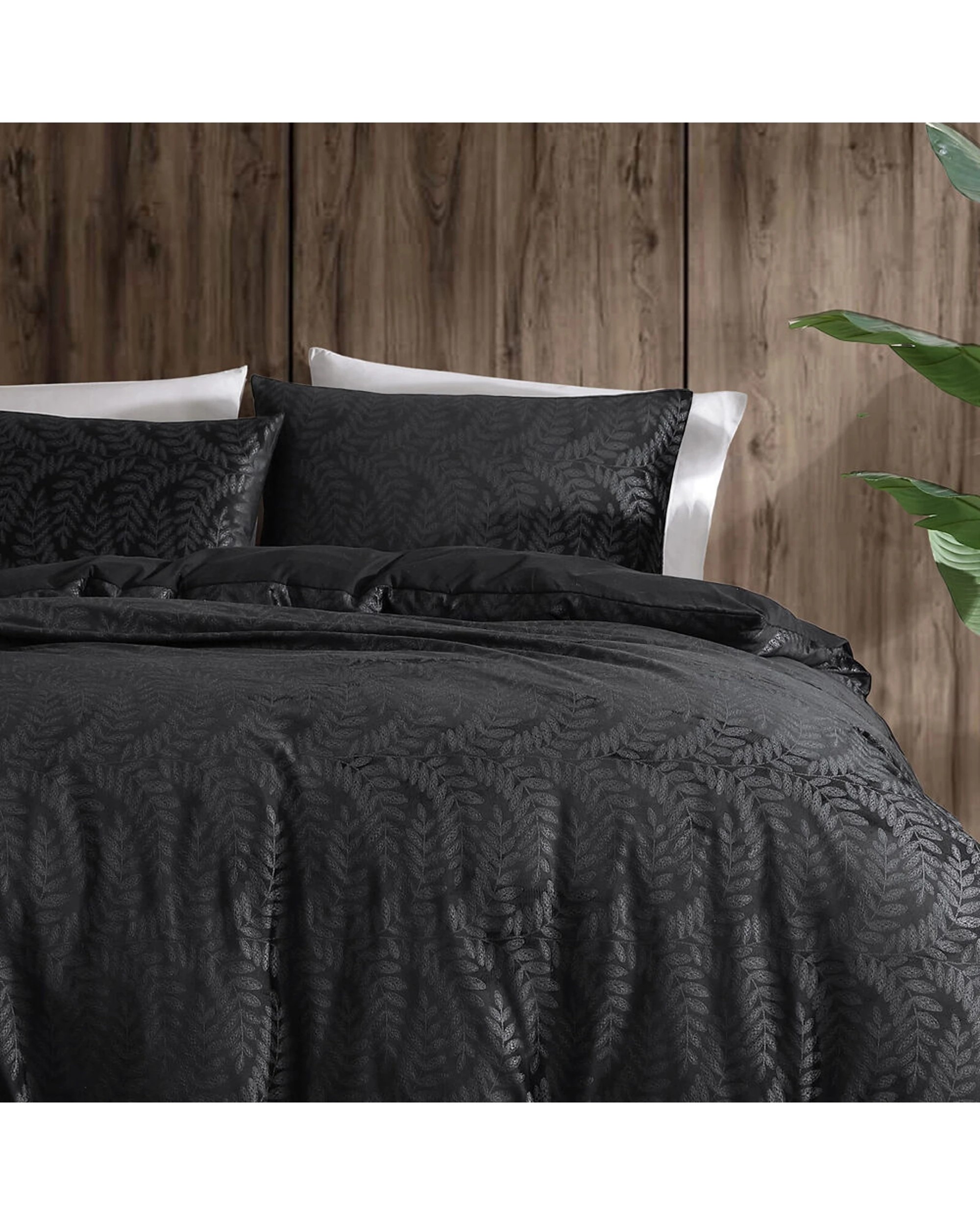 1 Ardor Boudoir Queen Rui Embossed Velvet Quilt Cover With Pillowcase Set - Black, 1 of 1