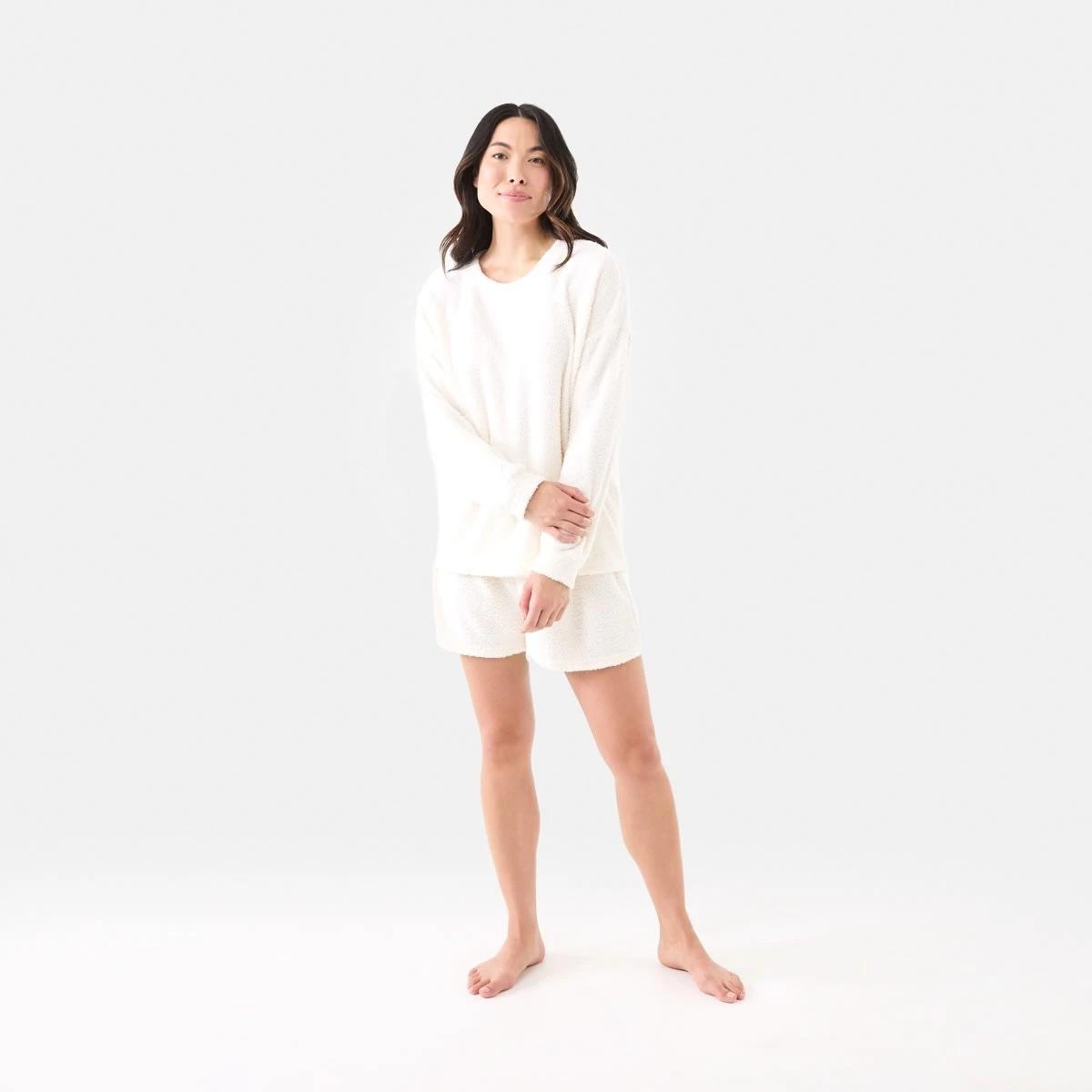 5 Plush Fleece Shorts Whisper, 5 of 5