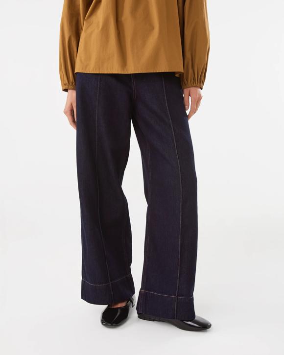 Belted Wide Leg Jeans