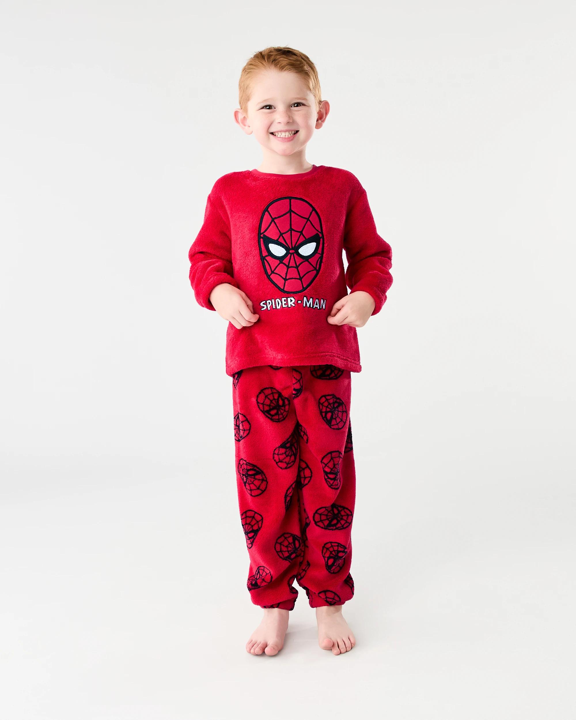 1 Spider-Man License Fluffy Pyjama Set Spiderman, 1 of 9