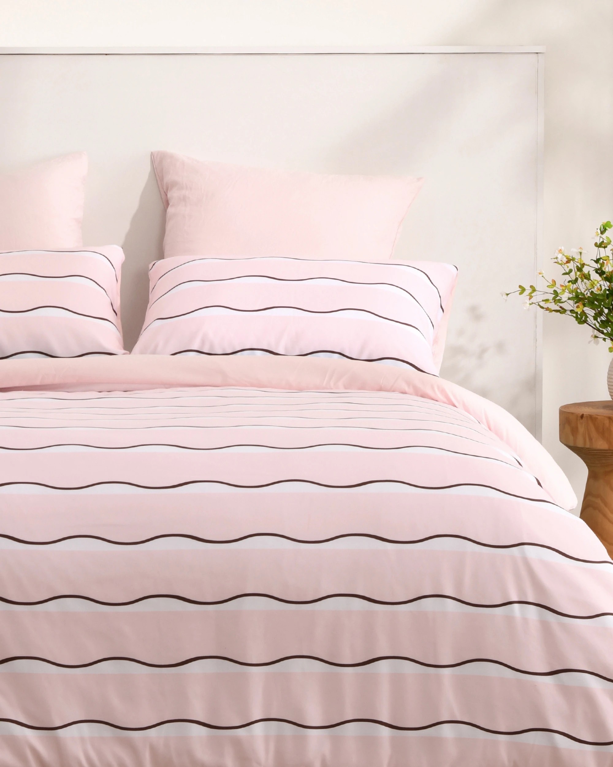 2 Dreamaker Noa Quilt Cover Set - Single Bed - Pink/Chocolate, 2 of 5