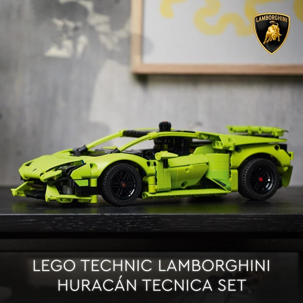4 LEGO Technic Lamborghini Huracan Tecnica 42161, 4 of 10