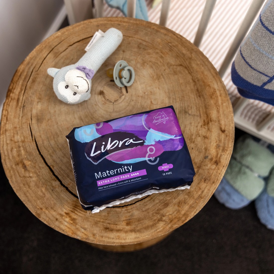 3 Libra 10 Pack Maternity Extra Long Pads, 3 of 4