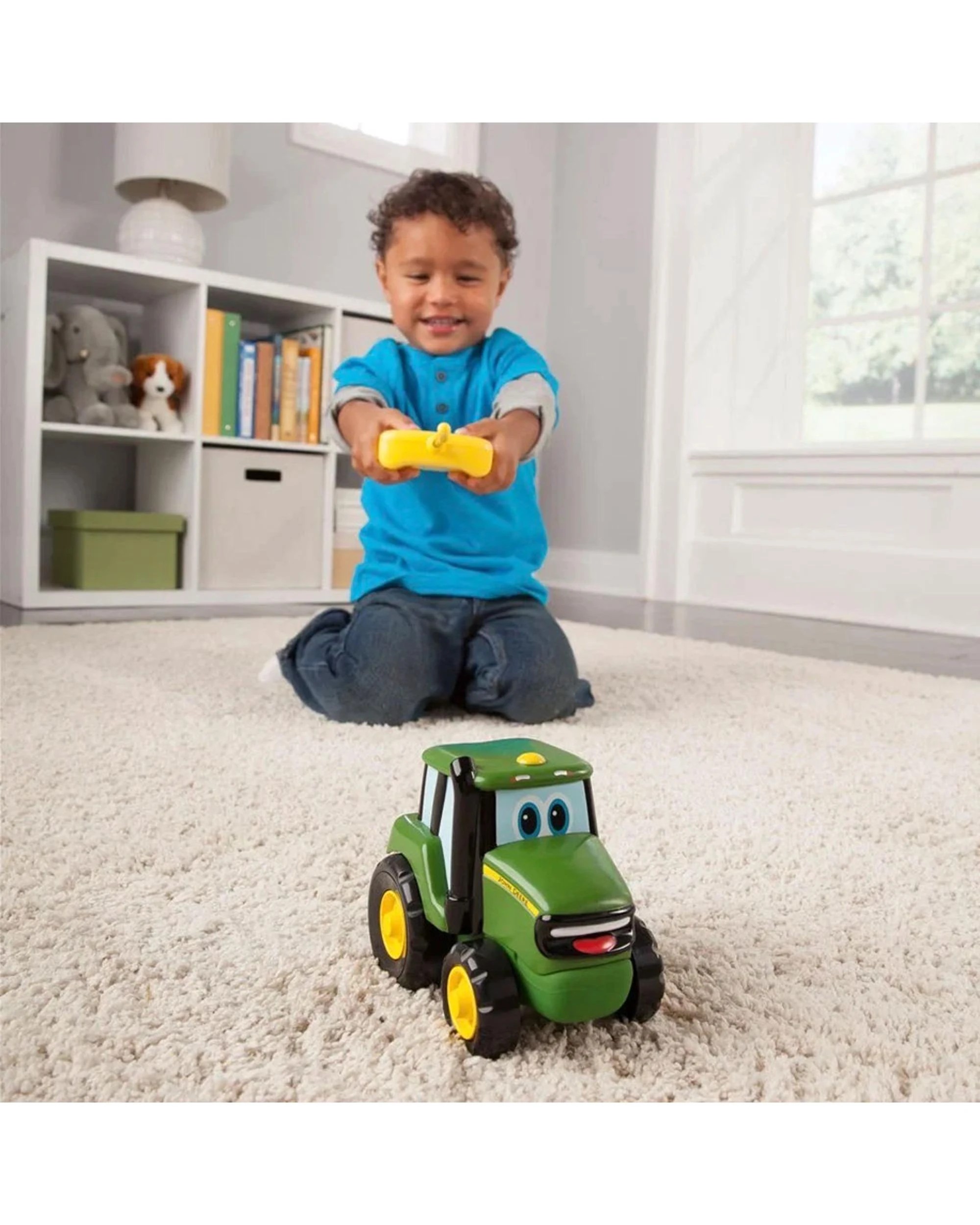 3 John Deere Johnny Tractor With Remote Control, 3 of 4