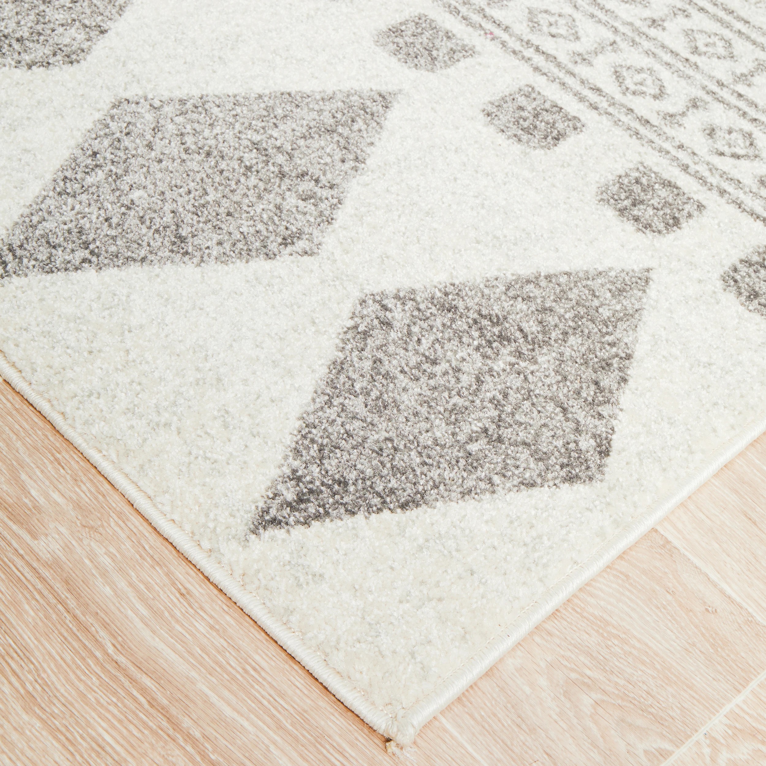 5 Common Ground Rugs Phantom 359 330x240cm - Extra Large Floor Rug - Silver, 5 of 8